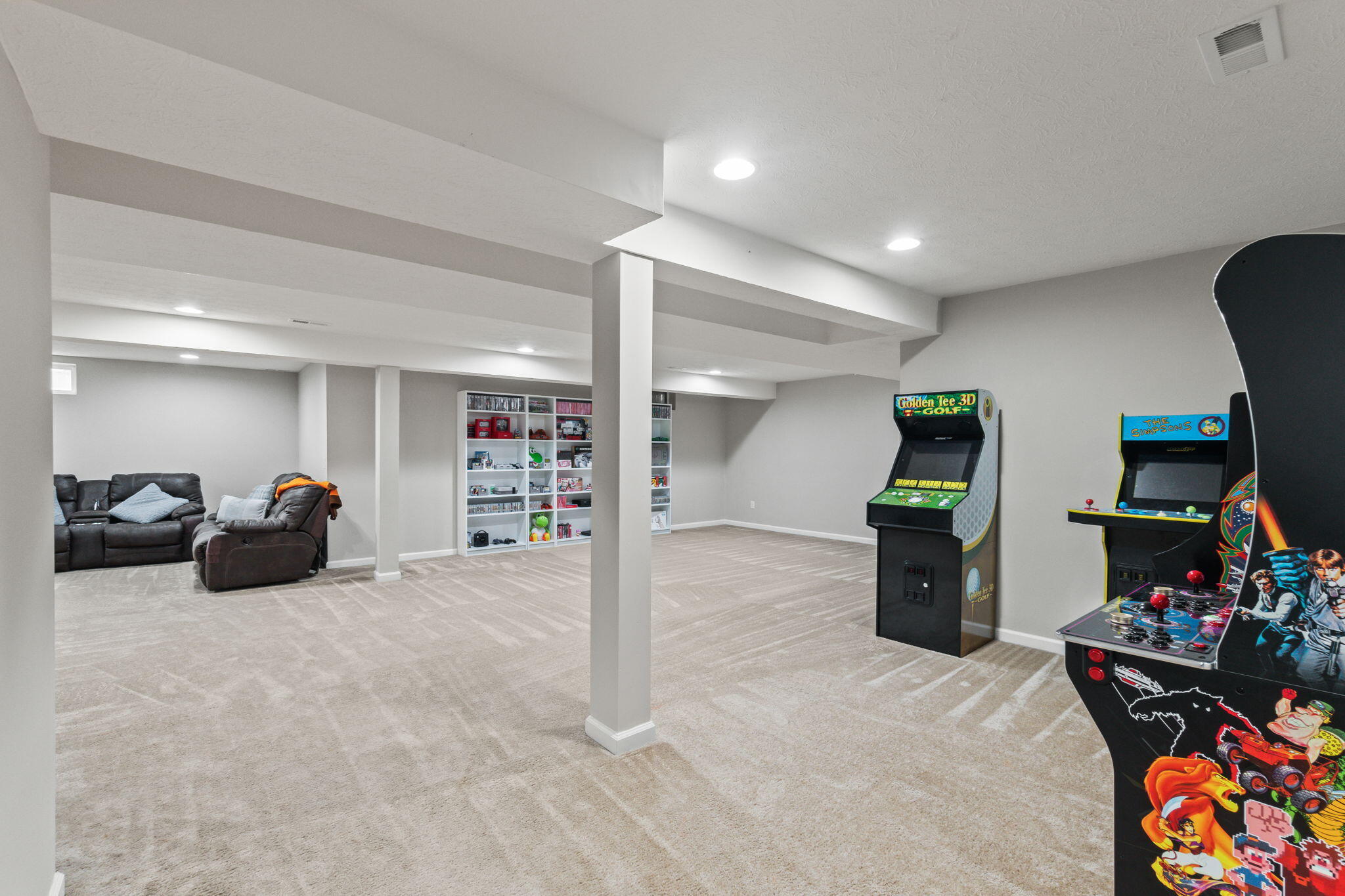 1148 Red Maple Drive, Troy, Ohio 45373