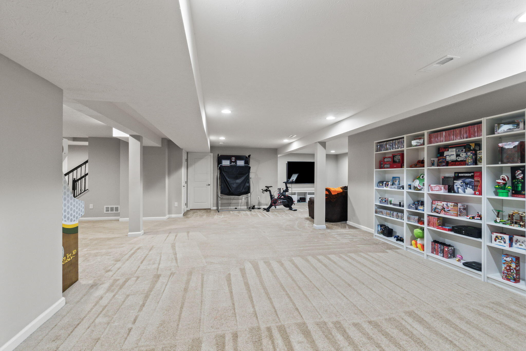 1148 Red Maple Drive, Troy, Ohio 45373