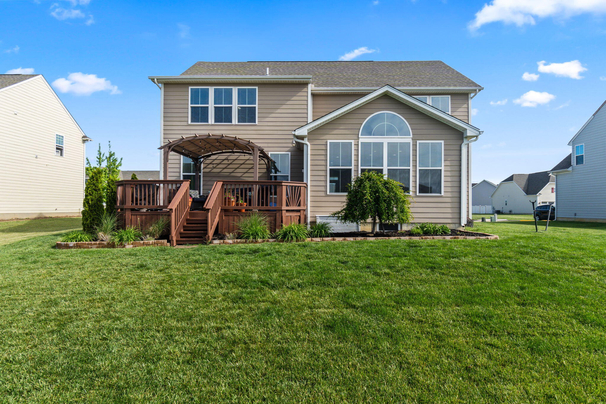 1148 Red Maple Drive, Troy, Ohio 45373