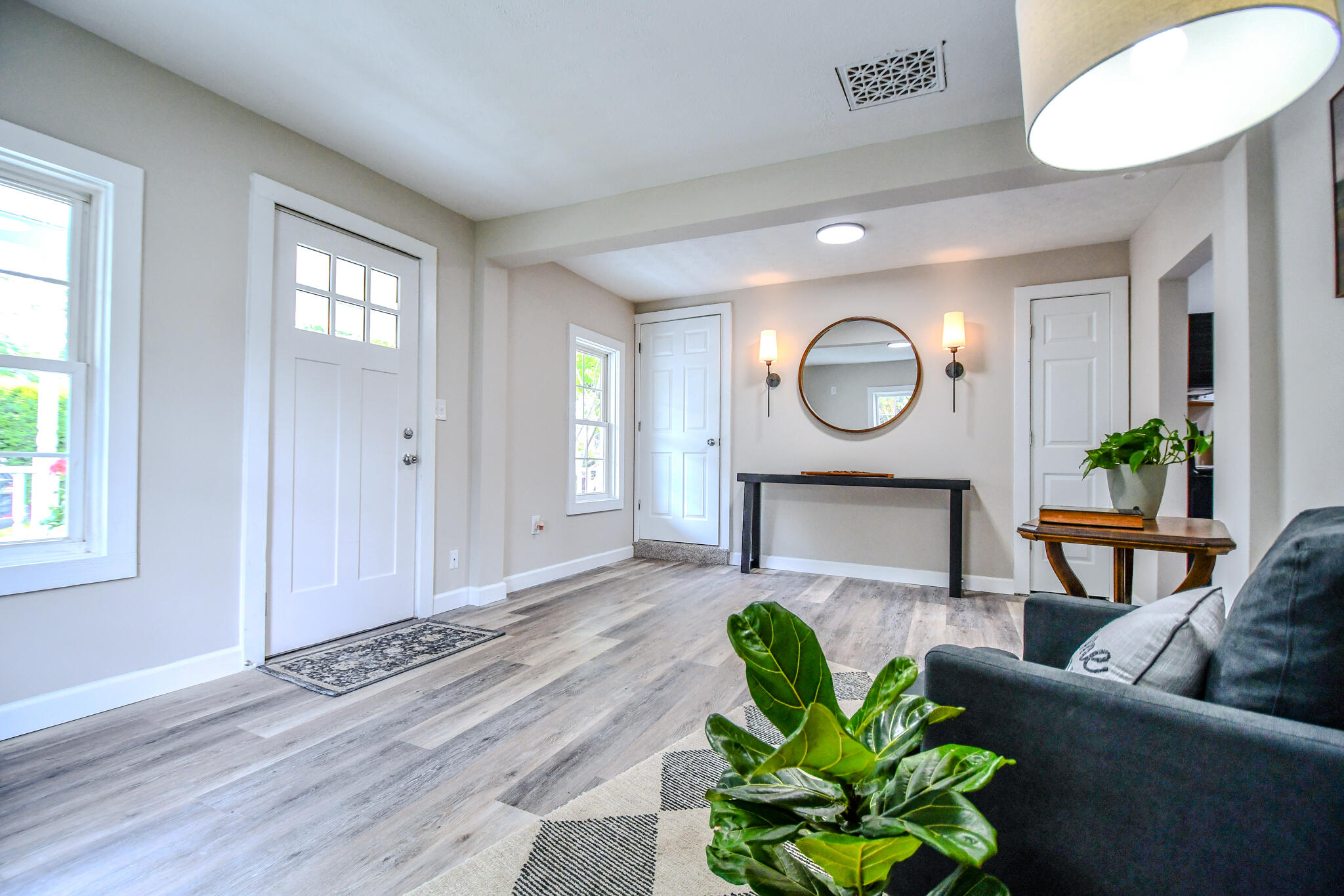 112 James Street, Bradford, Ohio 45308