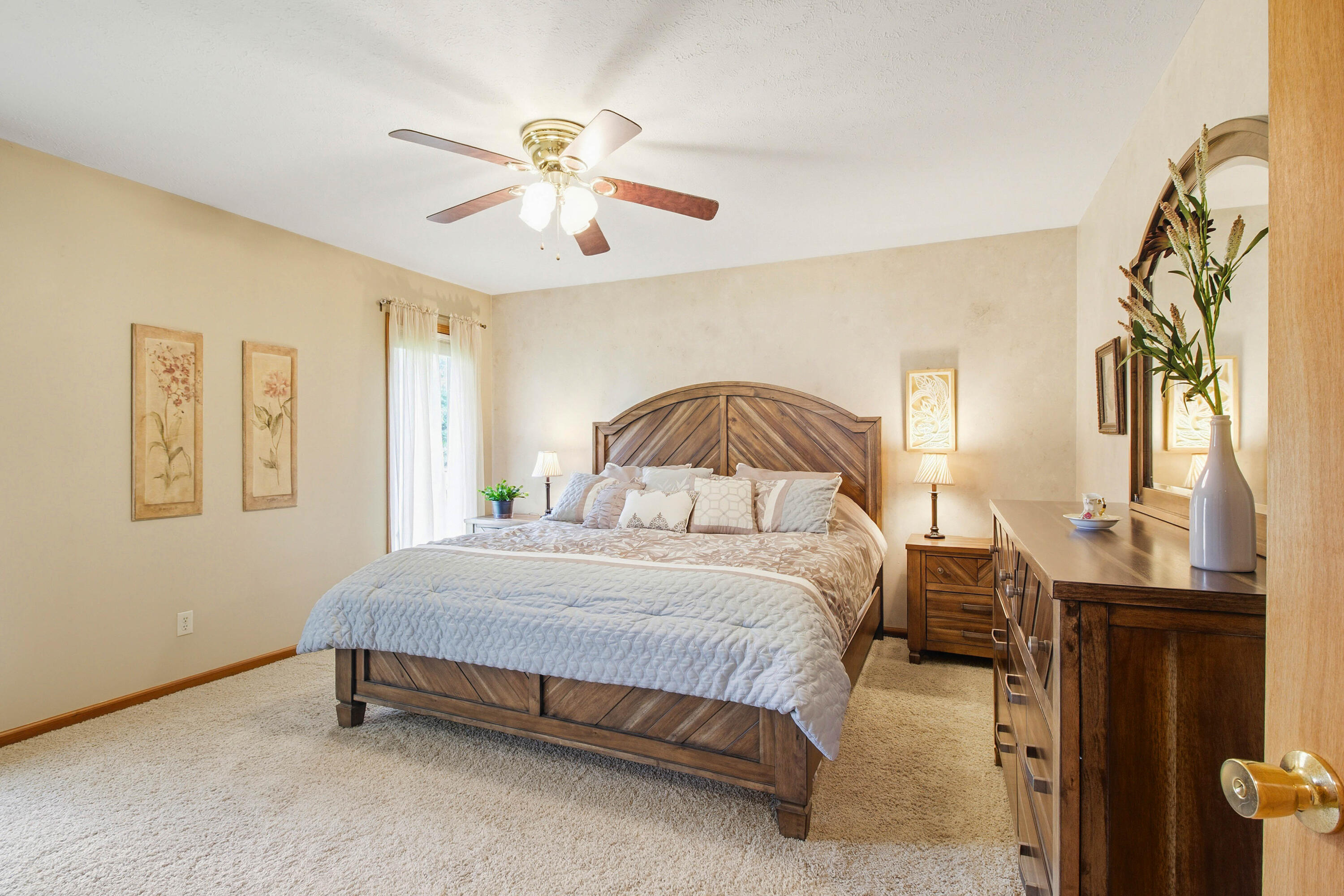 709 Parkwood Street, Sidney, Ohio 45365