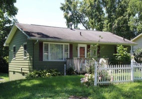 3101 Columbia Street, Springfield, Ohio 45504, 3 Bedrooms Bedrooms, ,1 BathroomBathrooms,Residential,For Sale,Columbia,1045646