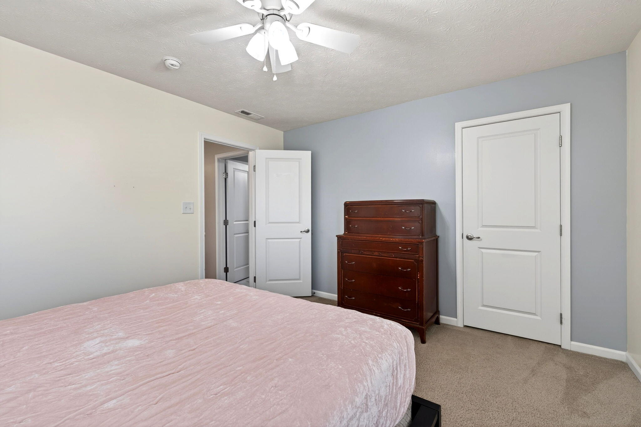 1883 Daffodil Court, Xenia, Ohio 45385