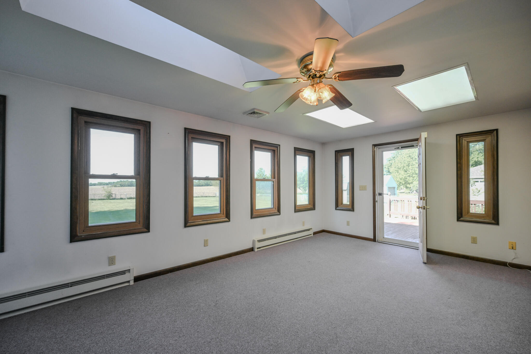 1473 Knight Road, Urbana, Ohio 43078