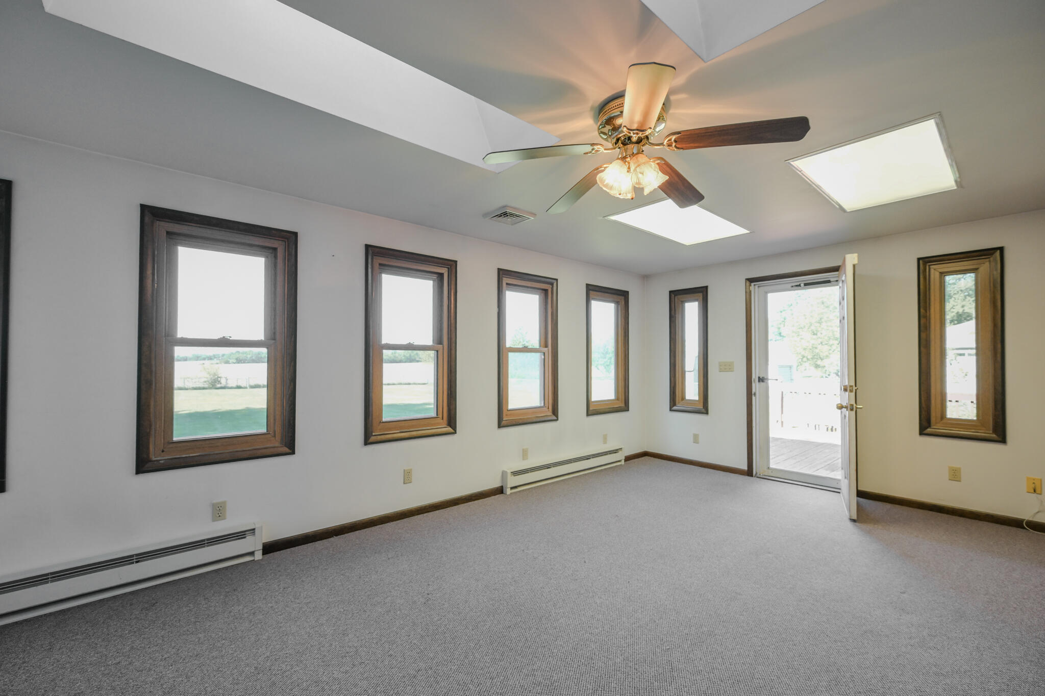 1473 Knight Road, Urbana, Ohio 43078