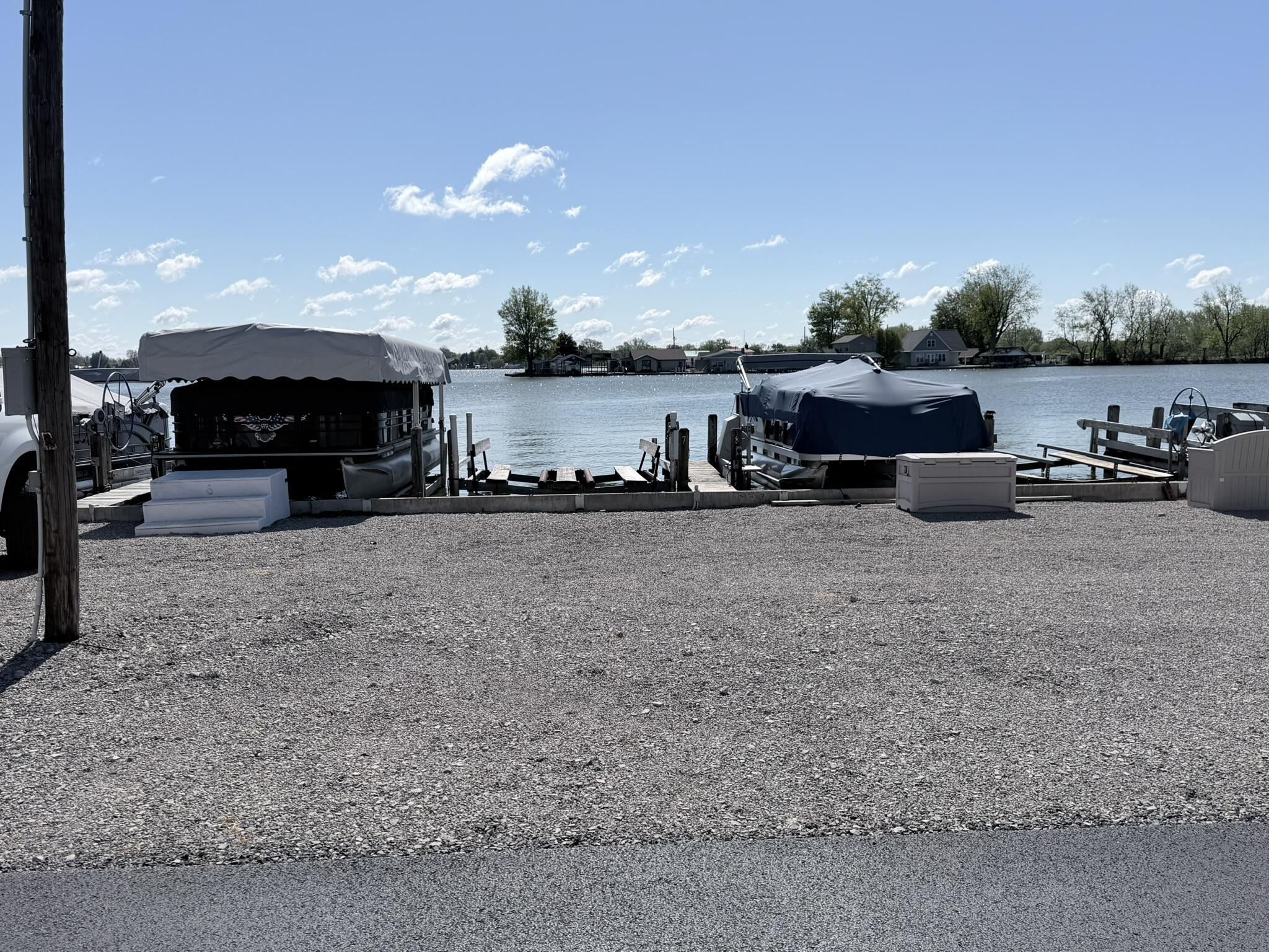 8573 Lake Avenue, Russells Point, Ohio 43348