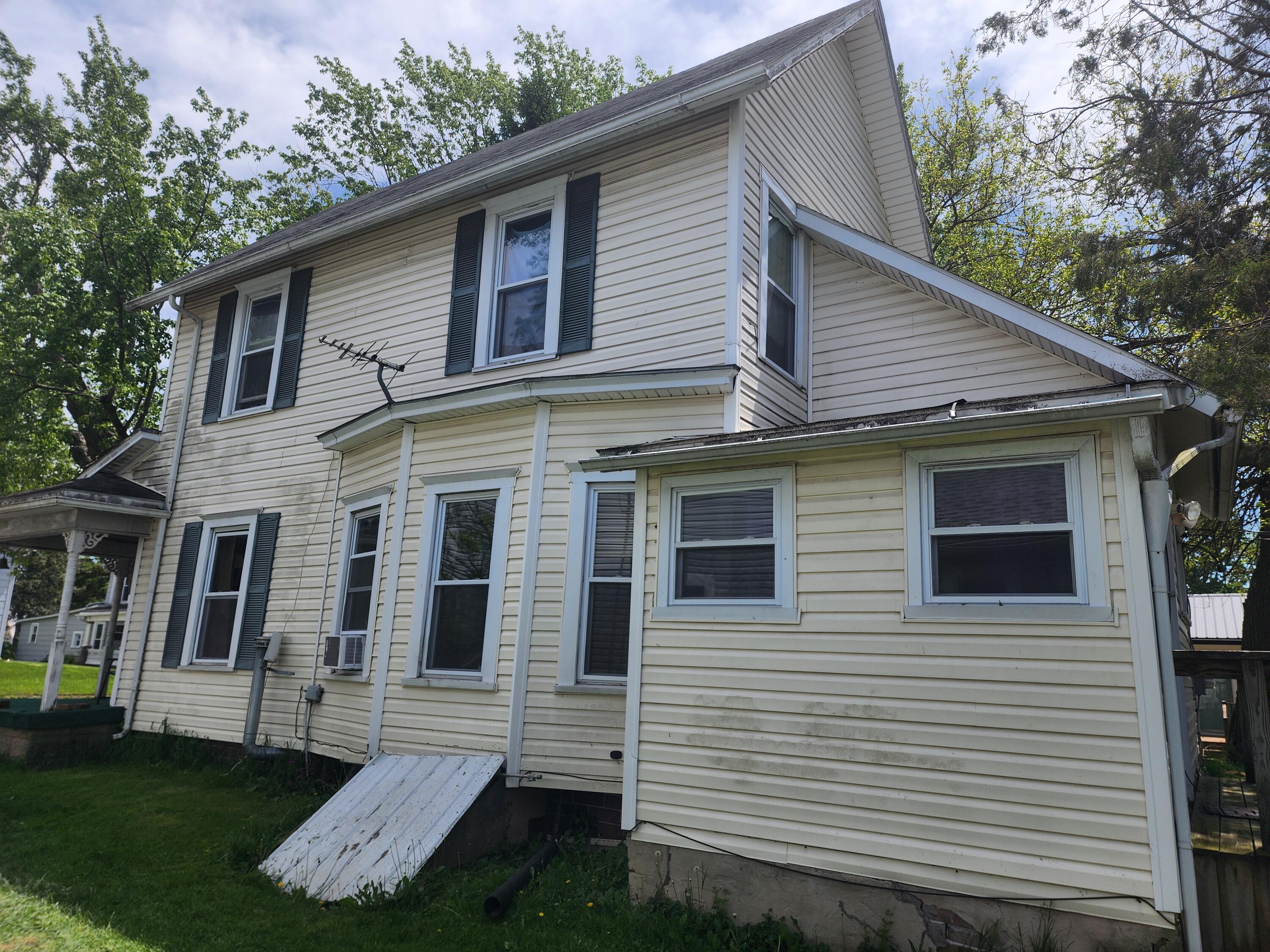 180 Main Street, West Mansfield, Ohio 43358