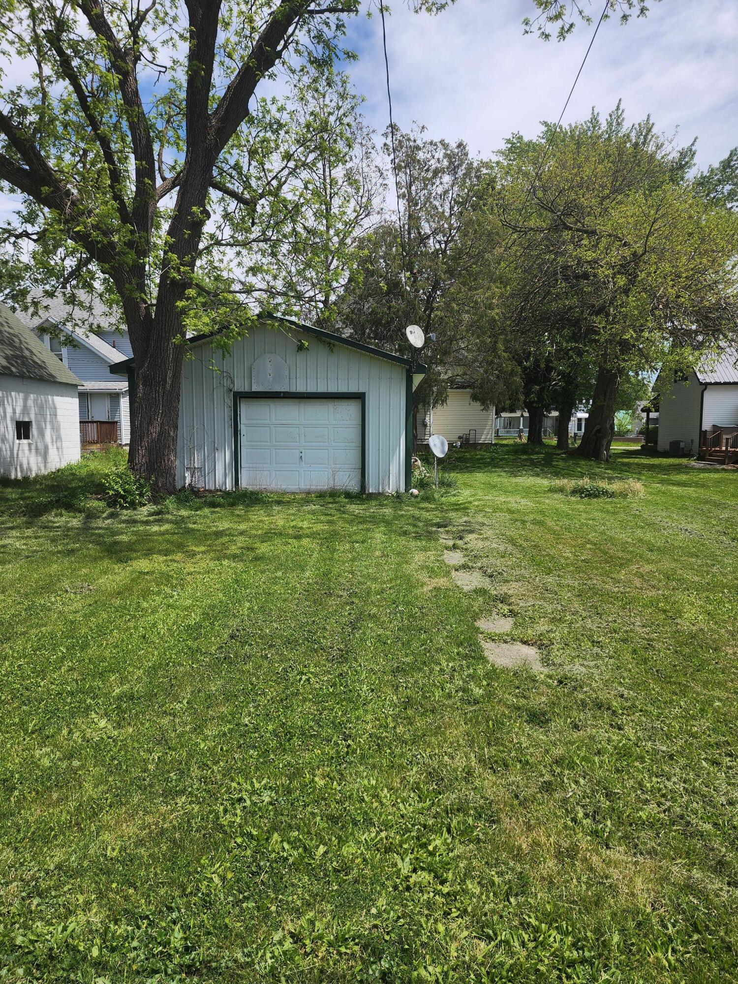 180 Main Street, West Mansfield, Ohio 43358