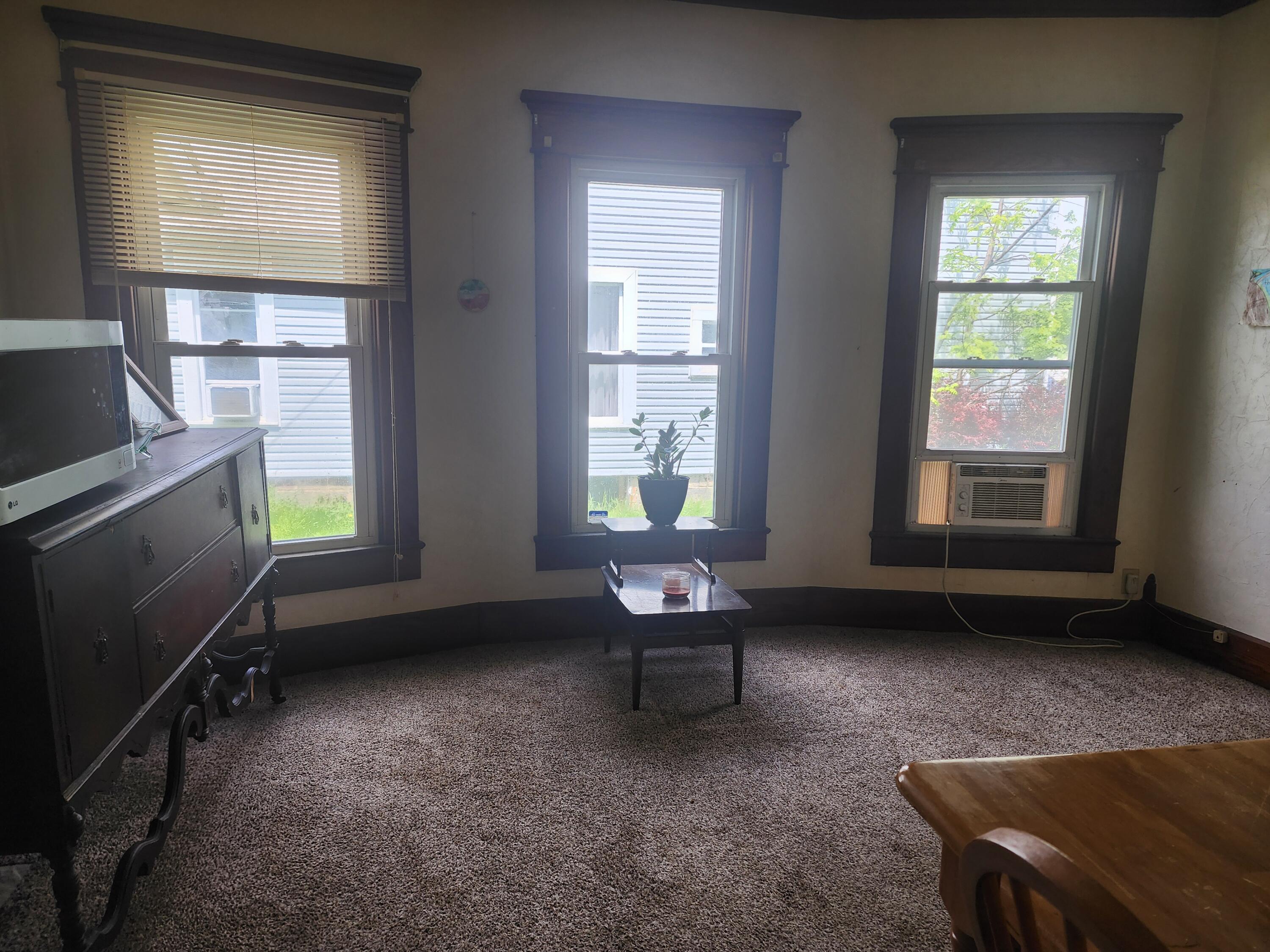 180 Main Street, West Mansfield, Ohio 43358