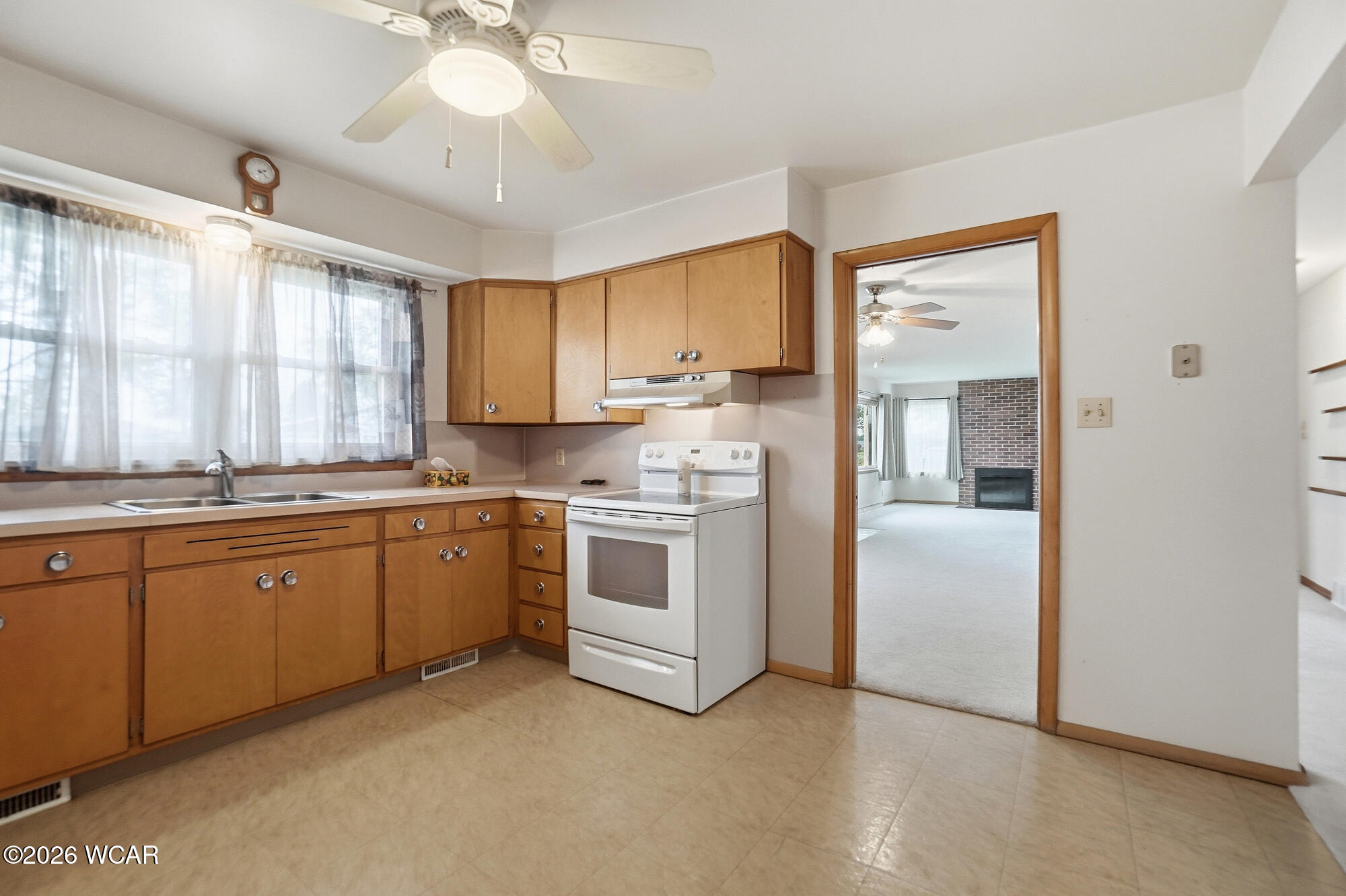 402 Woodlawn Drive, Wapakoneta, Ohio
