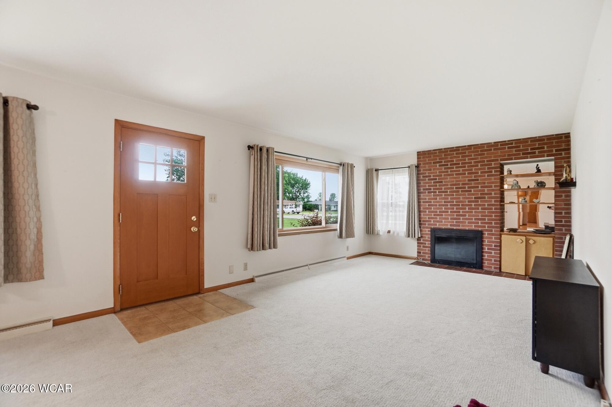402 Woodlawn Drive, Wapakoneta, Ohio