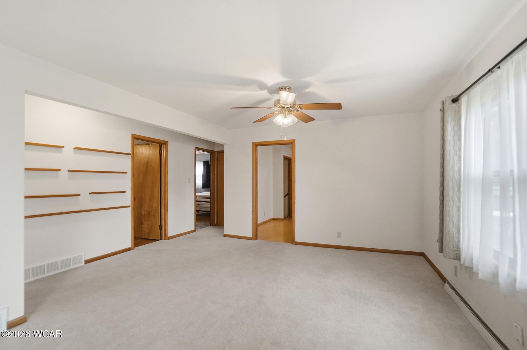402 Woodlawn Drive, Wapakoneta, Ohio