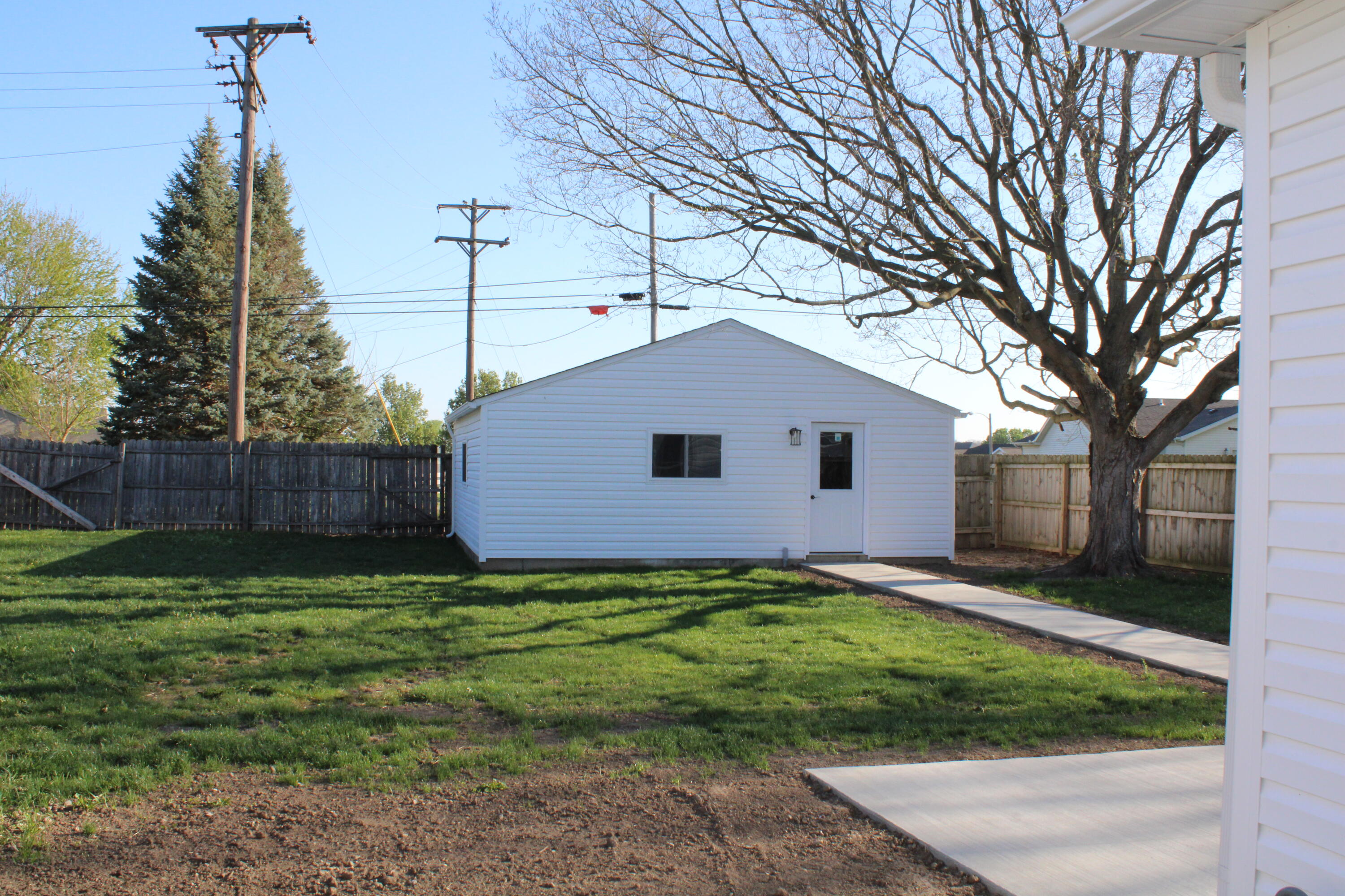 318 Main Street, Bradford, Ohio 45308