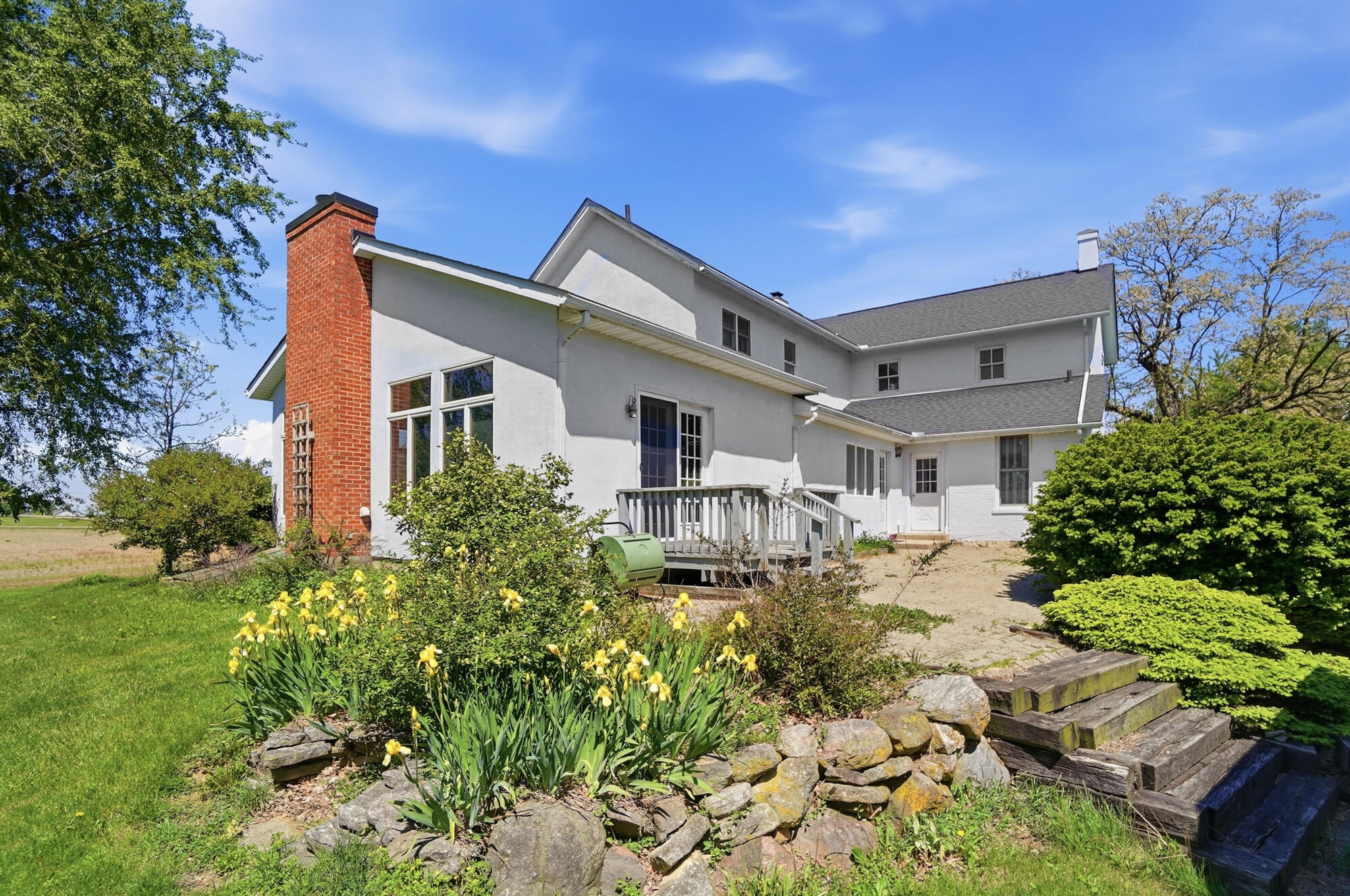 10353 Old Columbus Road, South Vienna, Ohio 45369