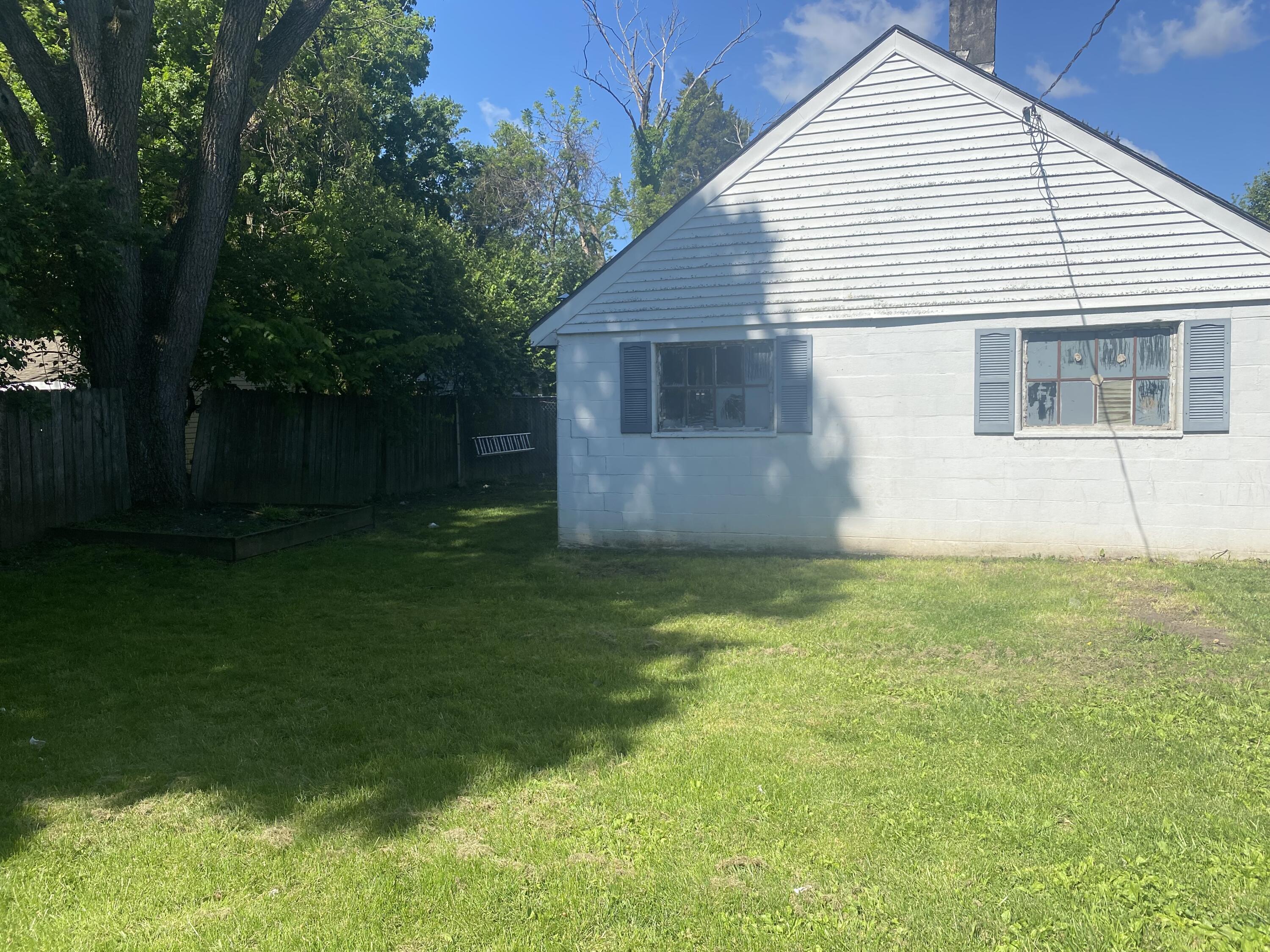 7250 State Route 202, Tipp City, Ohio 45371