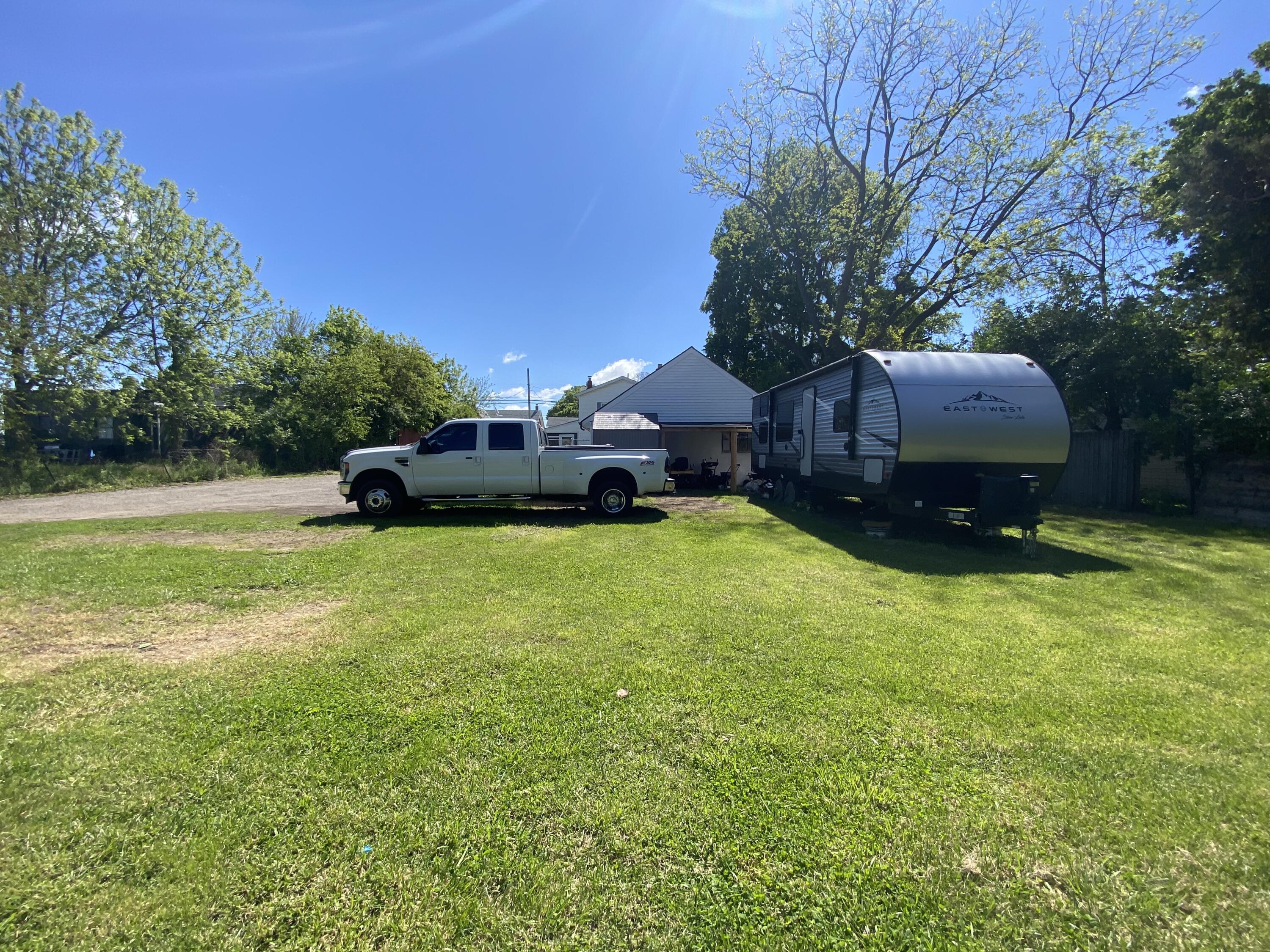 7250 State Route 202, Tipp City, Ohio 45371