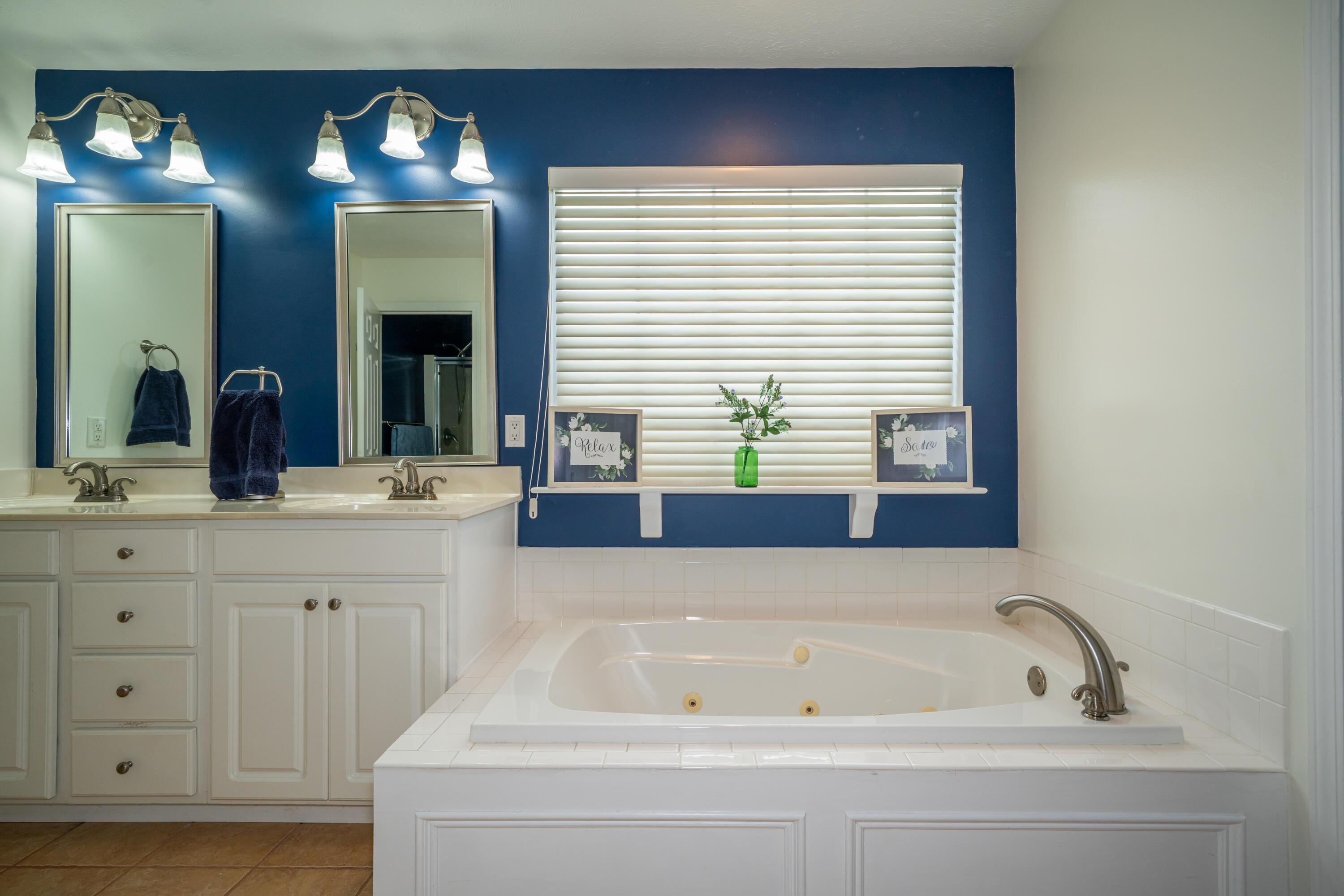 420 Ashbury Farms Drive, Vandalia, Ohio 45377