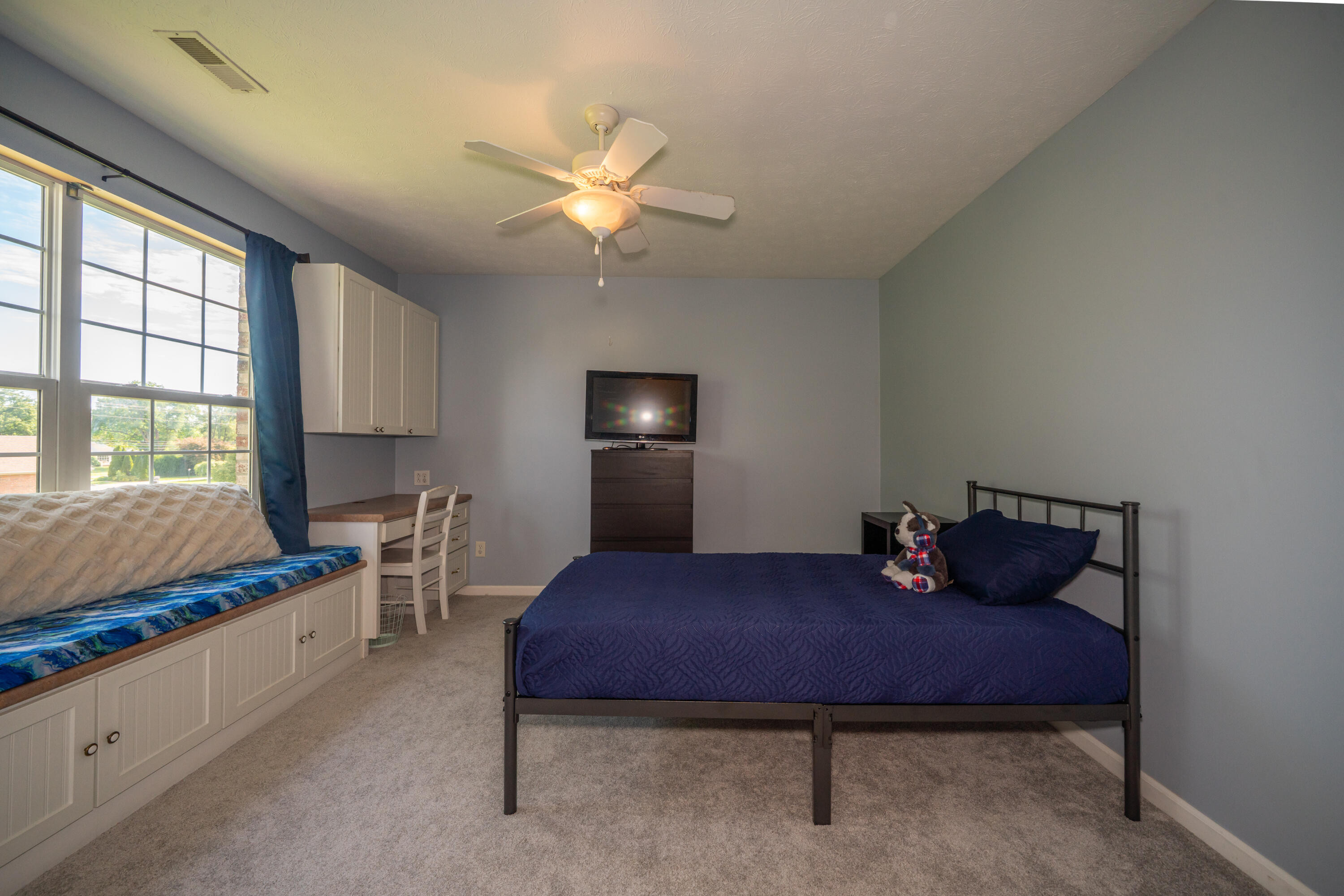 420 Ashbury Farms Drive, Vandalia, Ohio 45377
