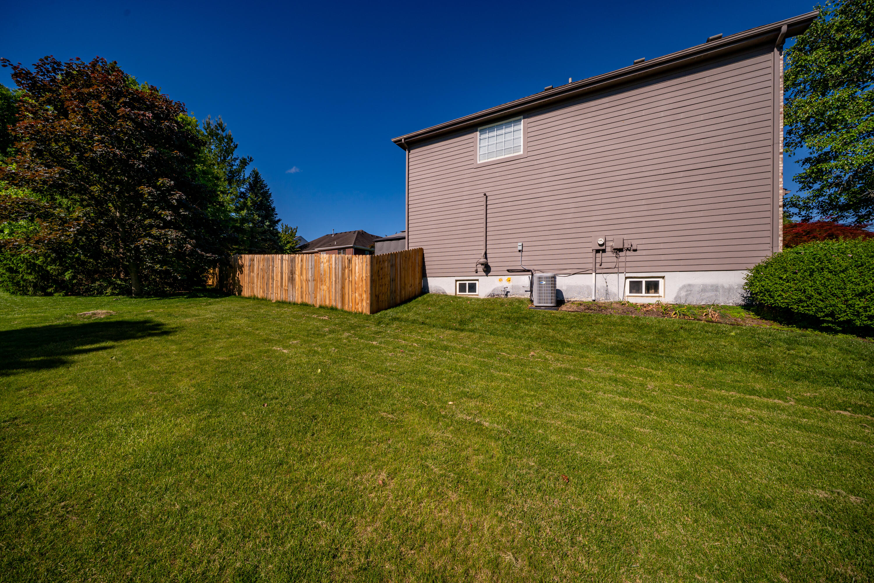 420 Ashbury Farms Drive, Vandalia, Ohio 45377