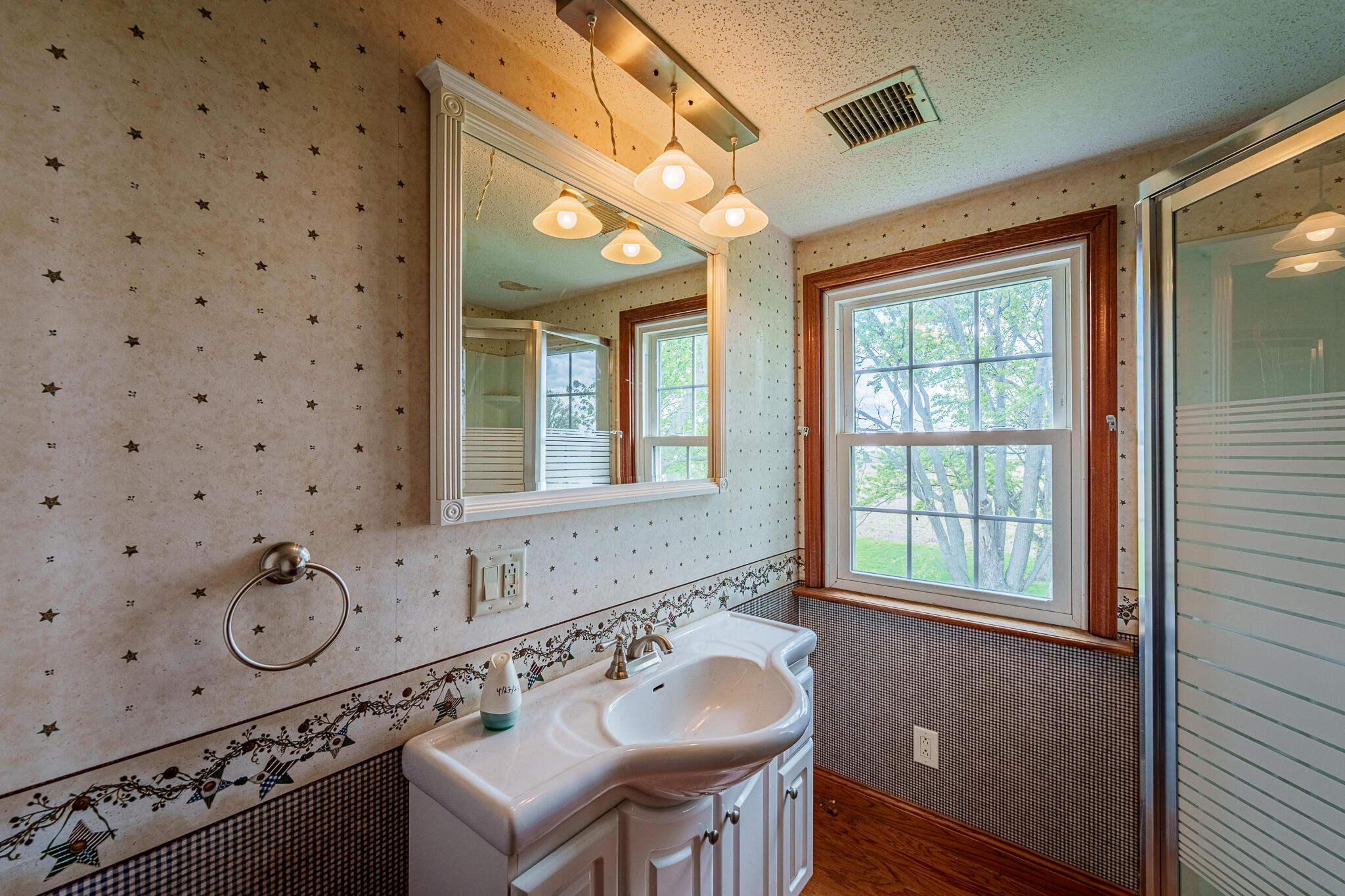 8806 State Route 81, Dola, Ohio 45835