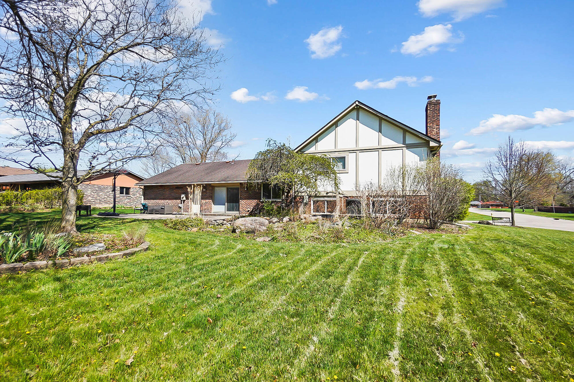 1651 Laddie Court, Dayton, Ohio 45432