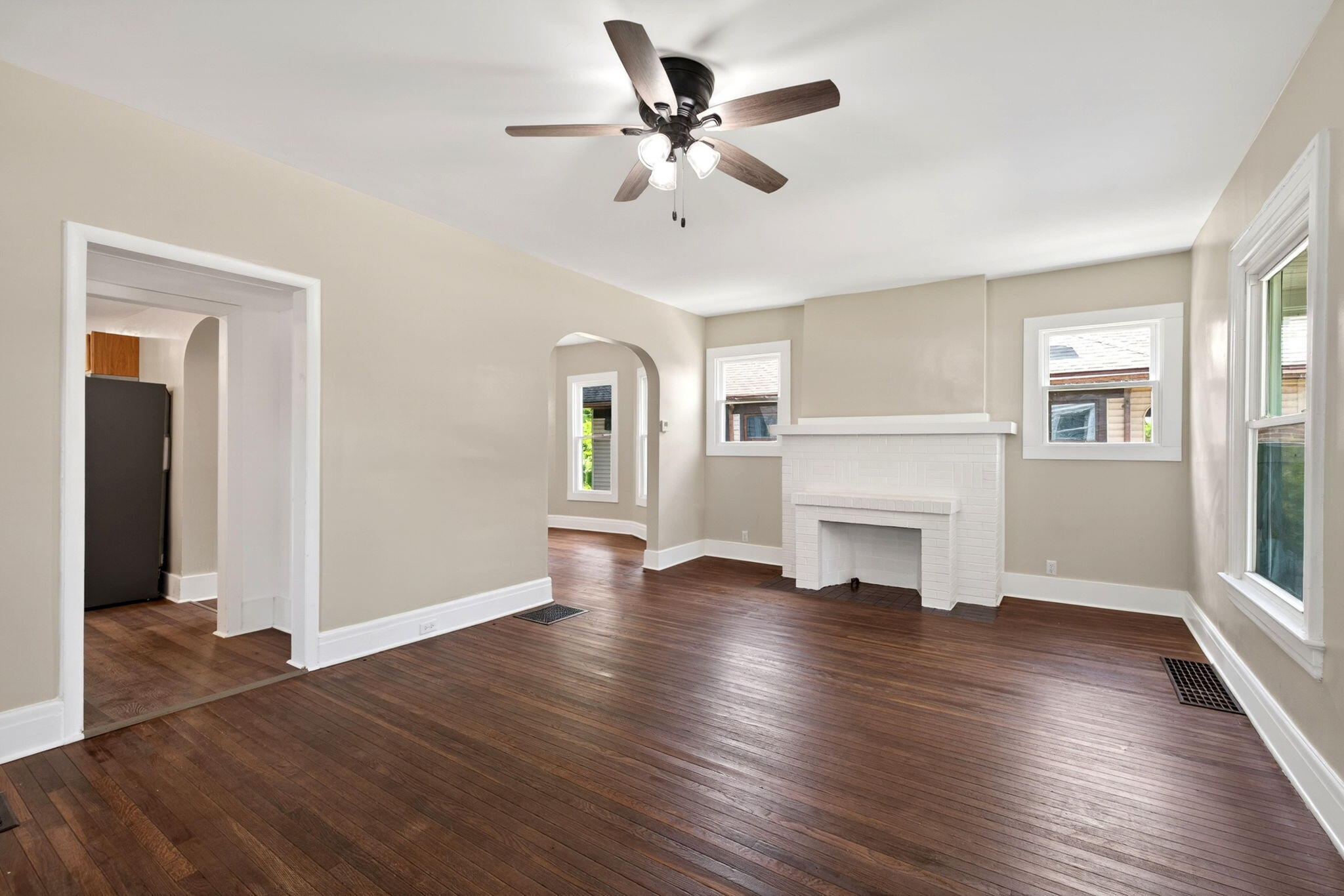 1111 Broadway Street, Springfield, Ohio 45504