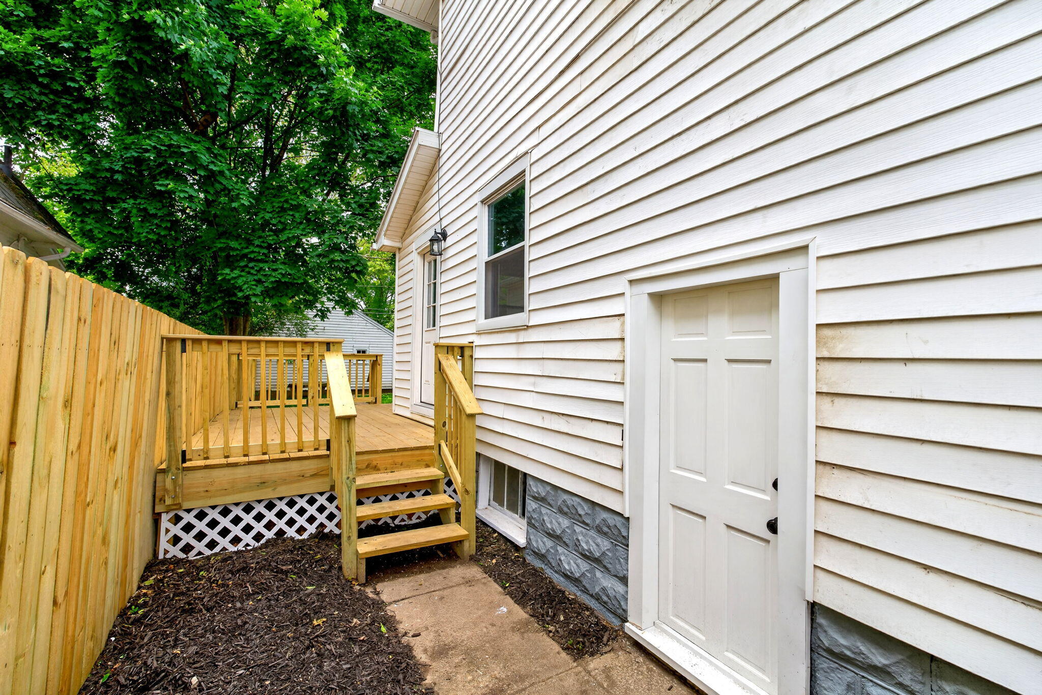 1111 Broadway Street, Springfield, Ohio 45504