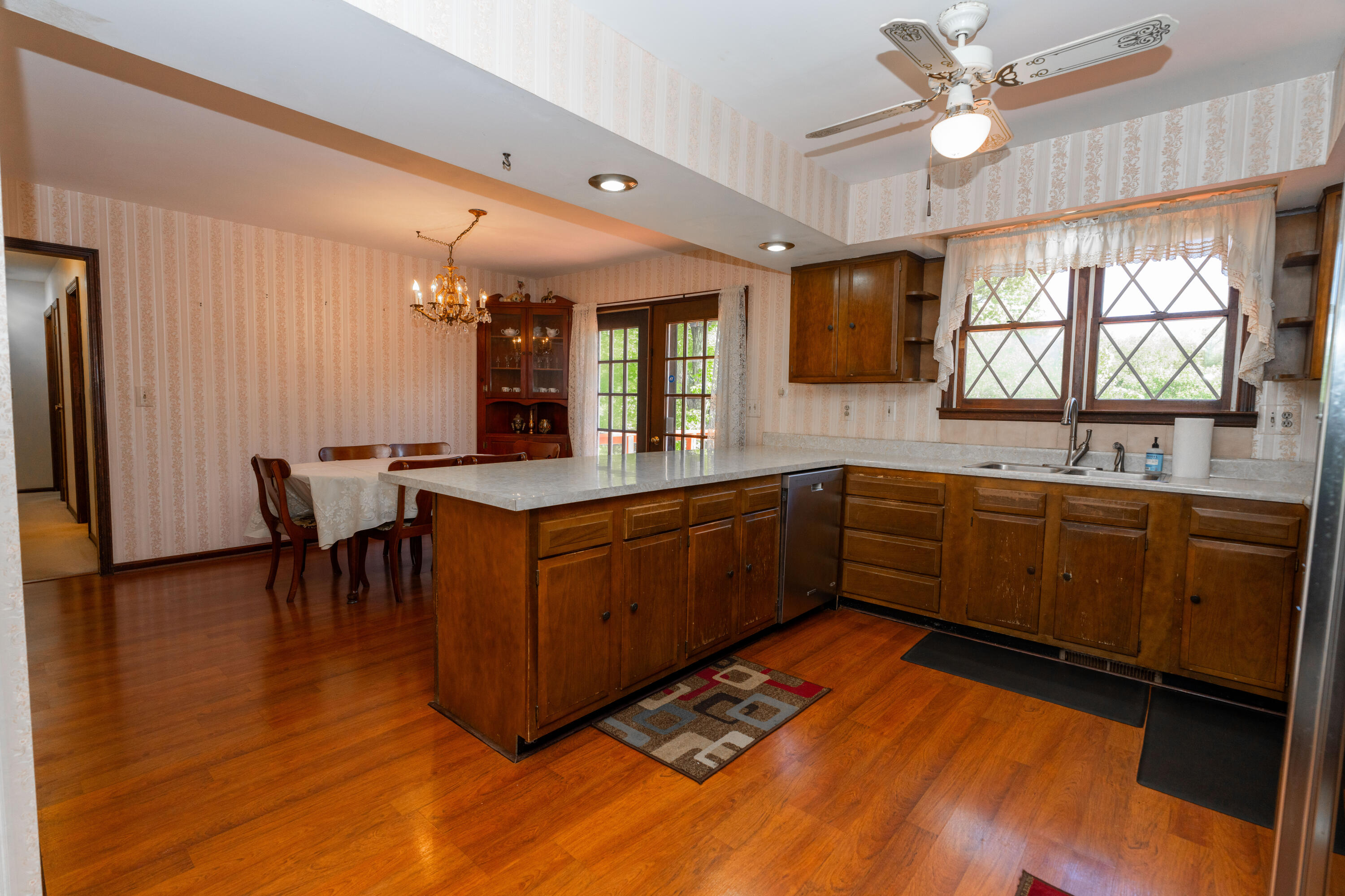657 White Oak Drive, Springfield, Ohio 45504