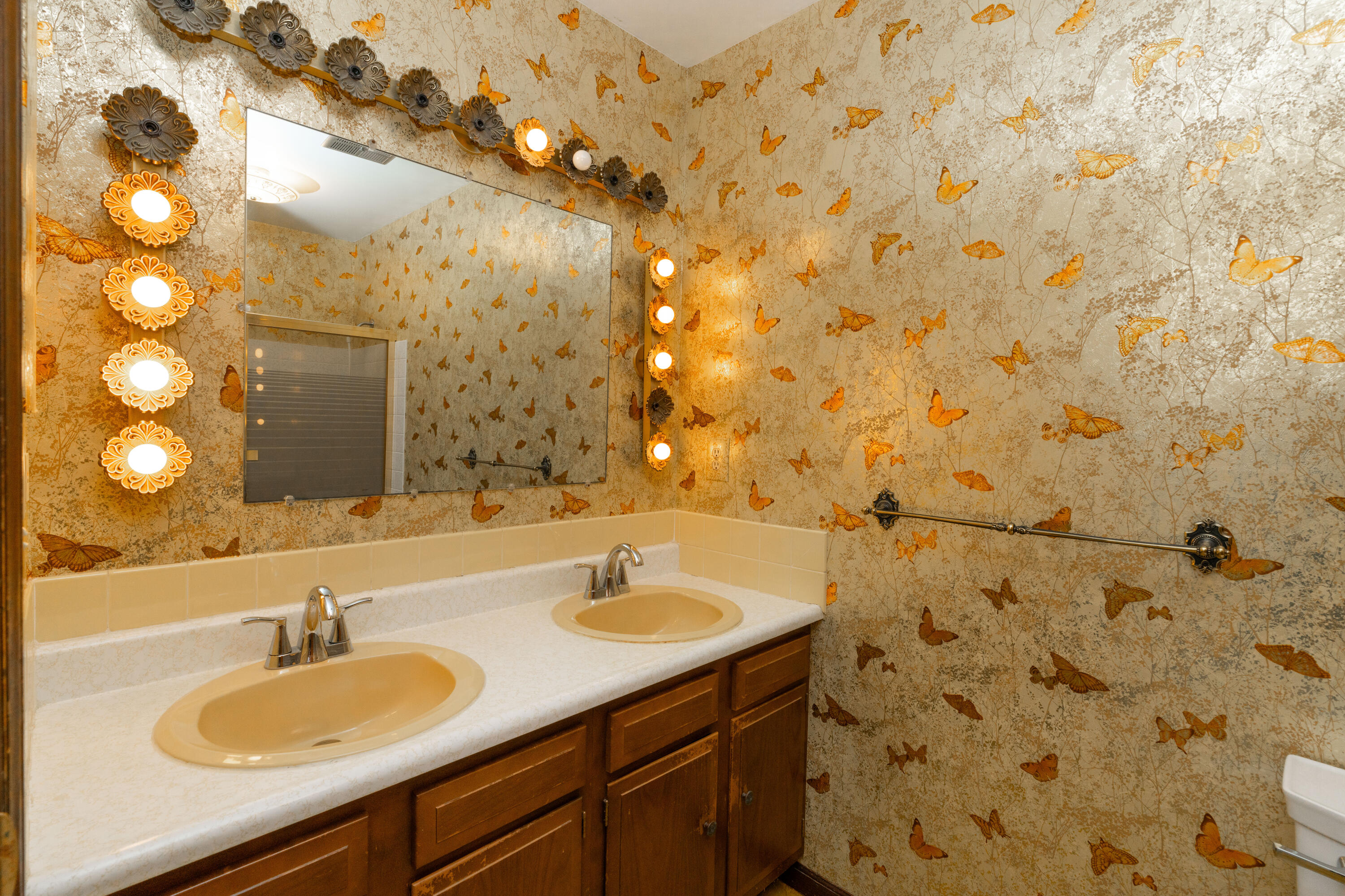 657 White Oak Drive, Springfield, Ohio 45504