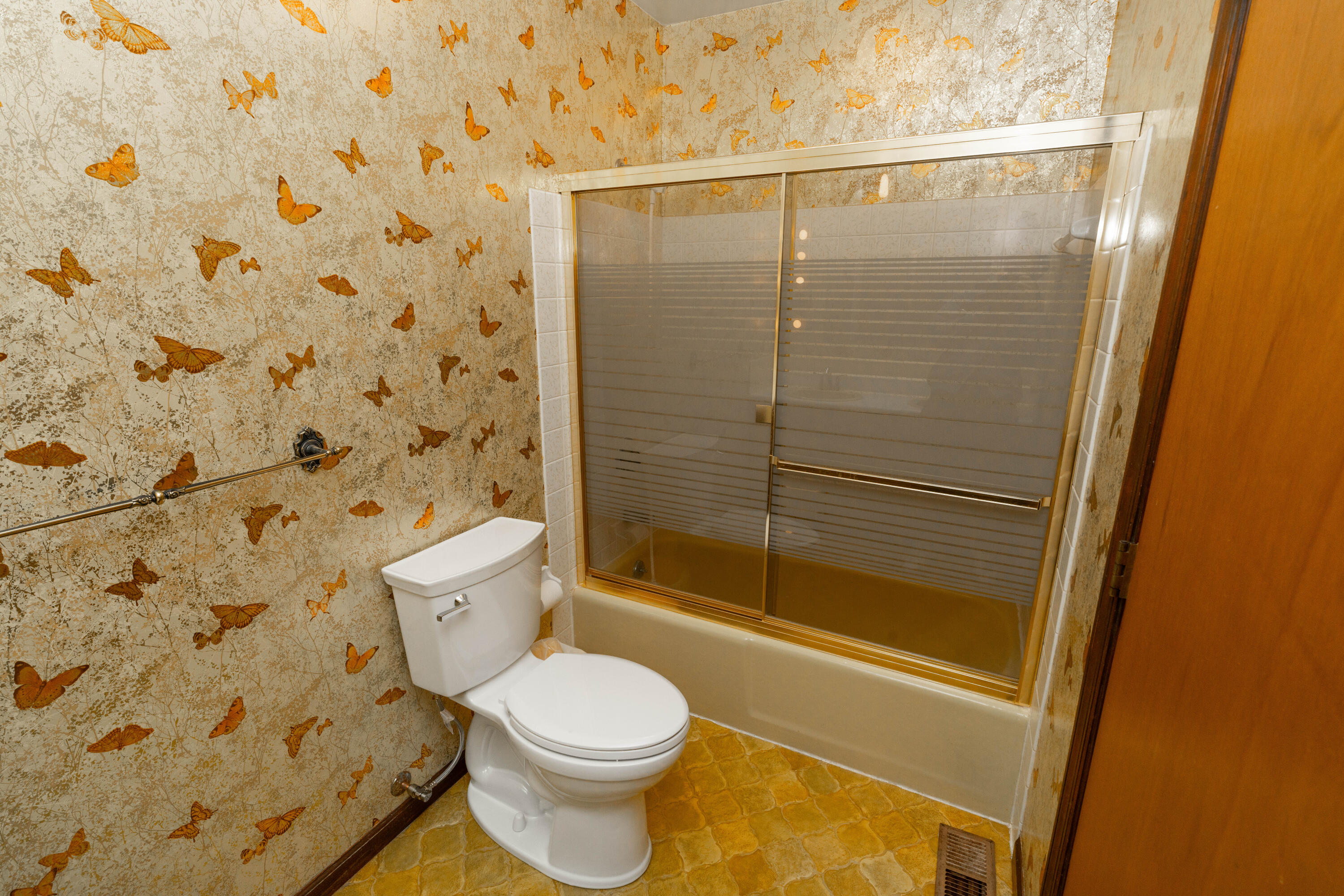 657 White Oak Drive, Springfield, Ohio 45504