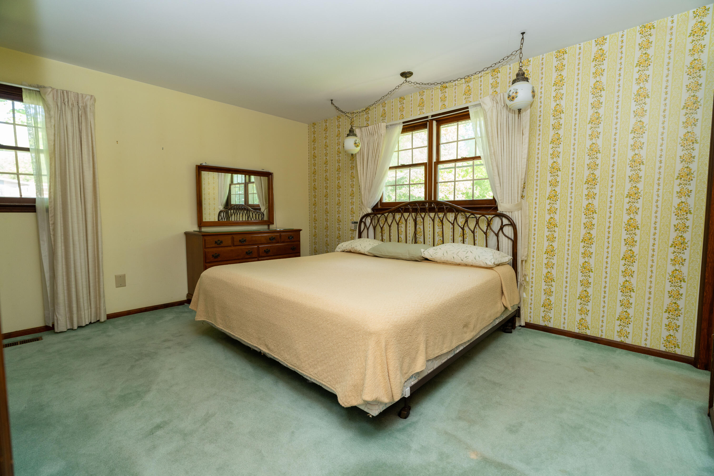 657 White Oak Drive, Springfield, Ohio 45504