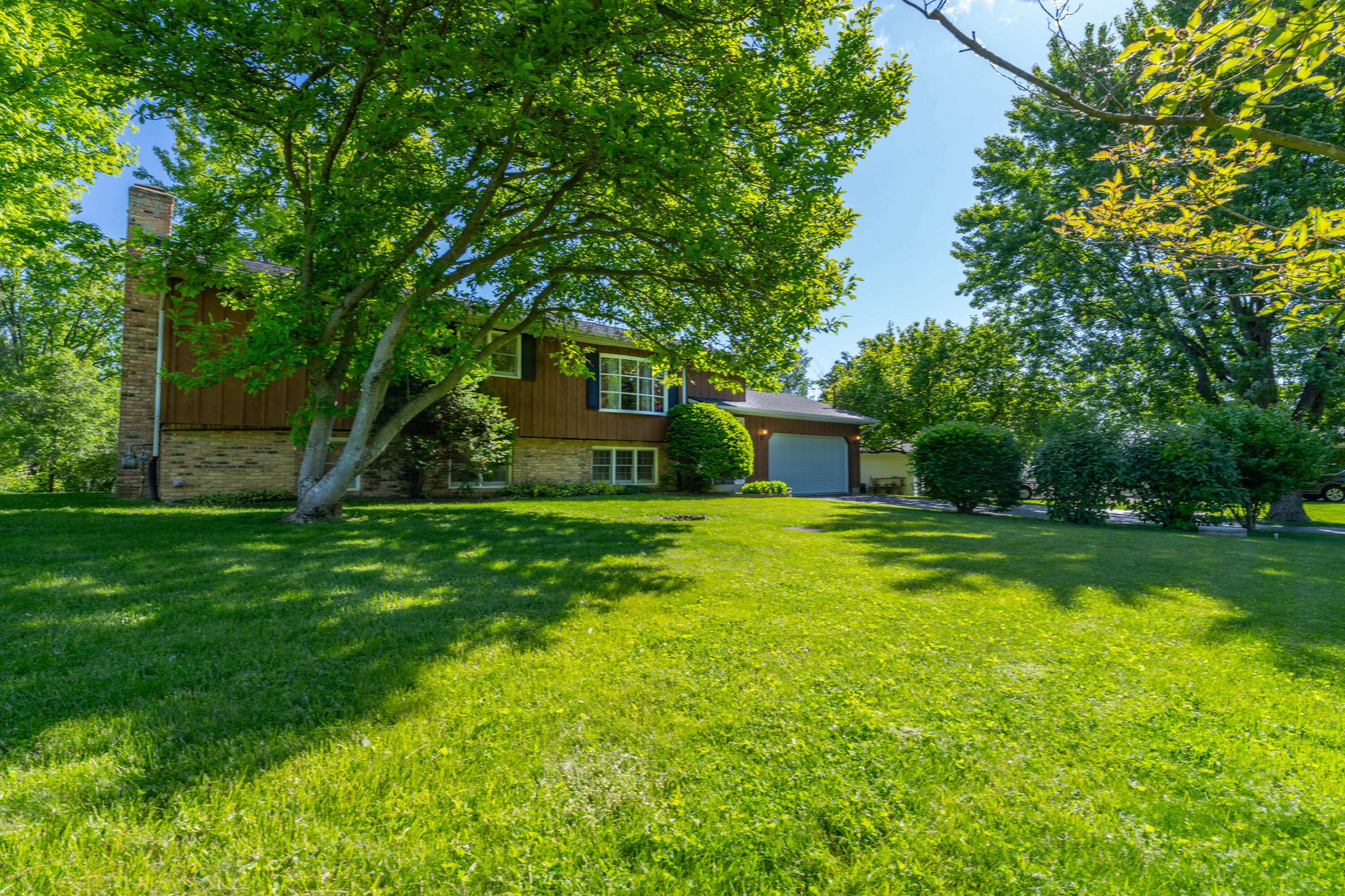 657 White Oak Drive, Springfield, Ohio 45504