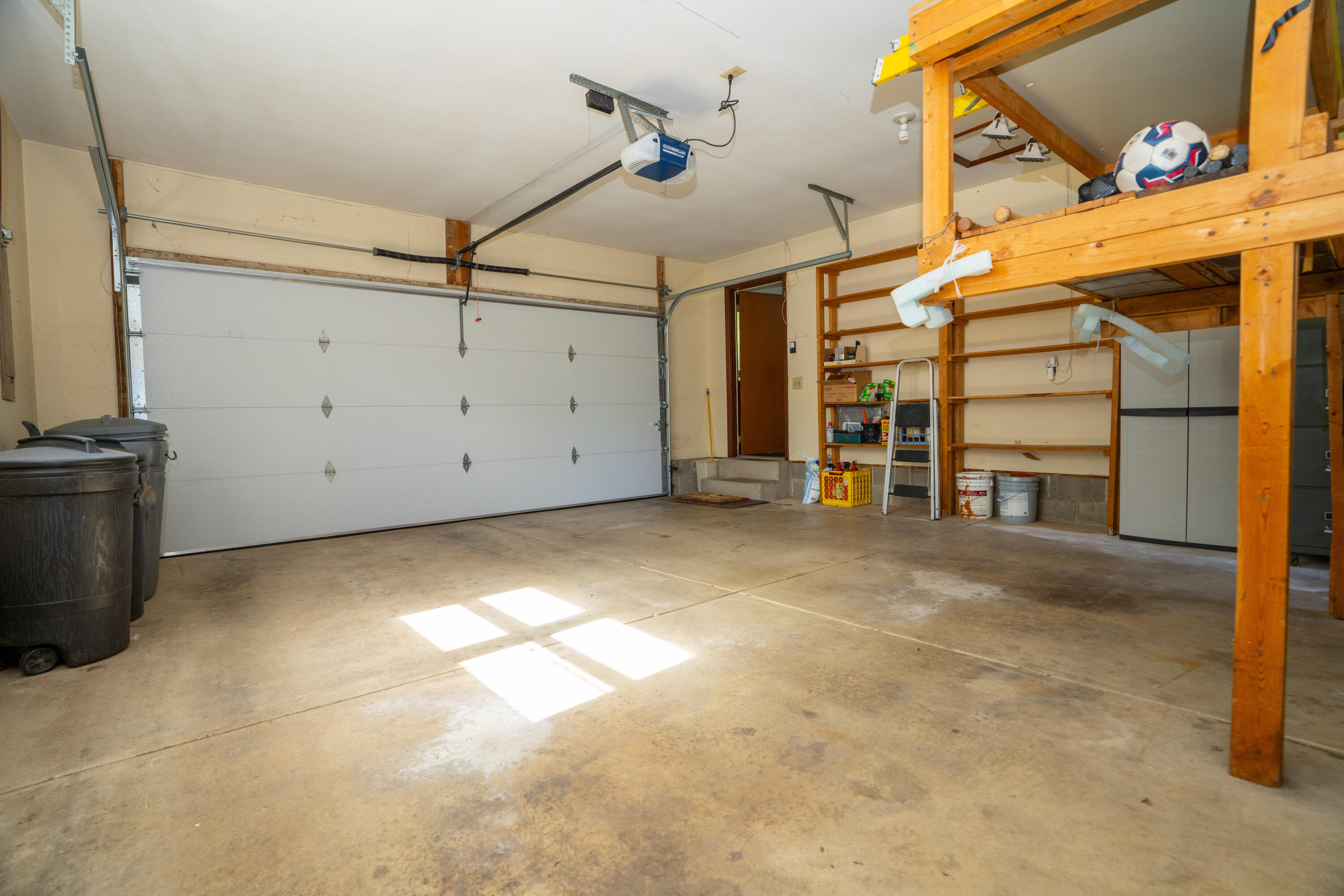 657 White Oak Drive, Springfield, Ohio 45504
