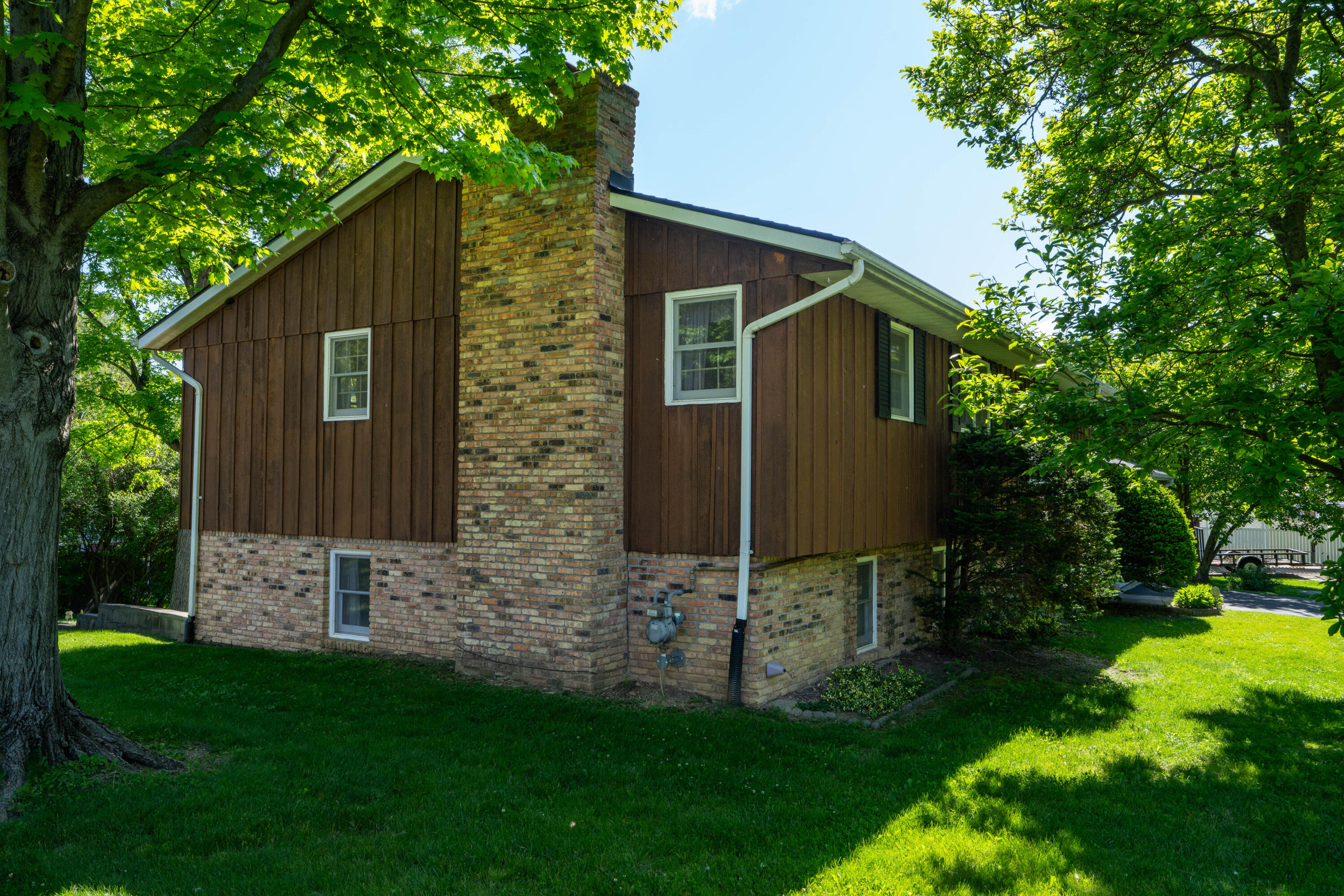 657 White Oak Drive, Springfield, Ohio 45504