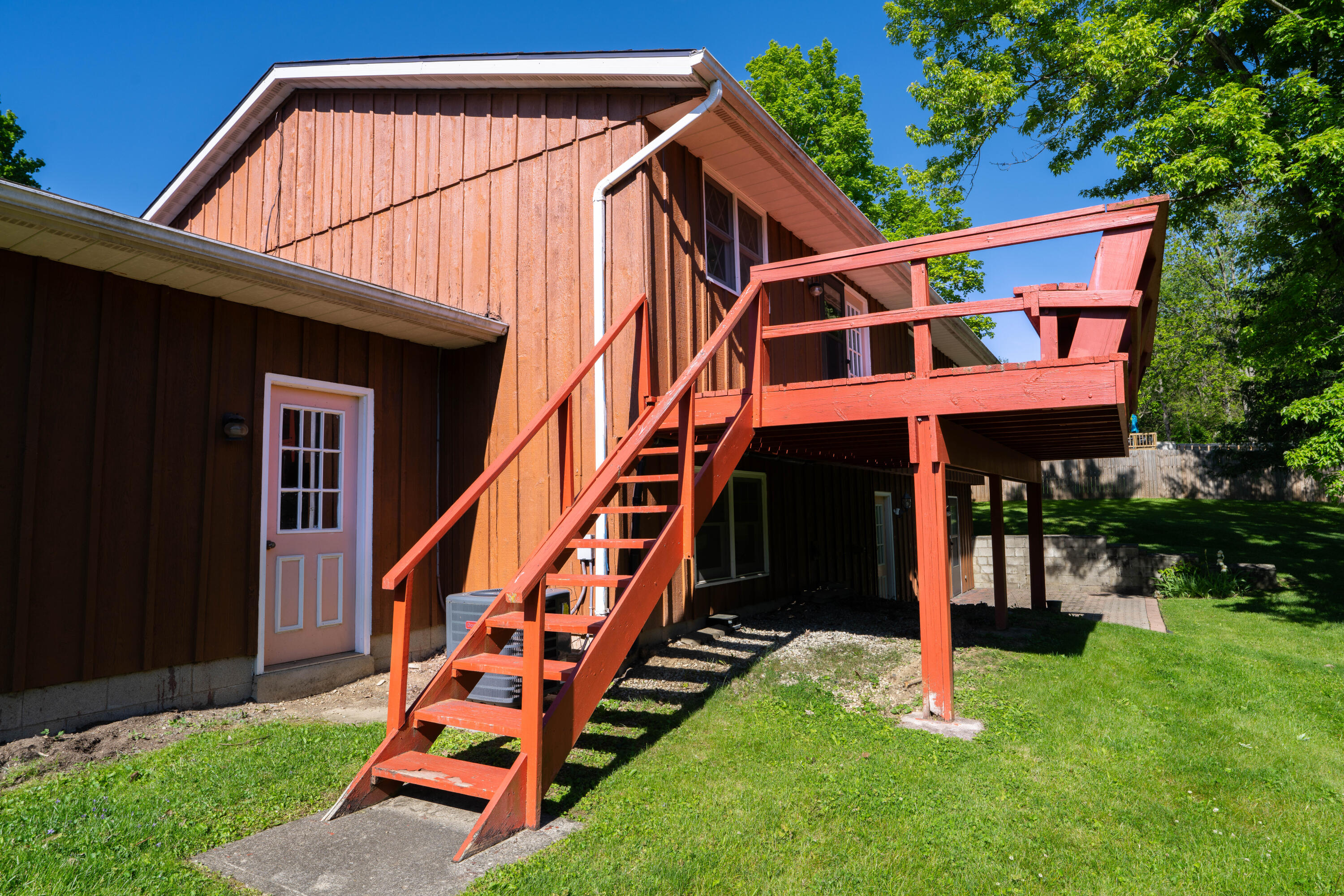 657 White Oak Drive, Springfield, Ohio 45504