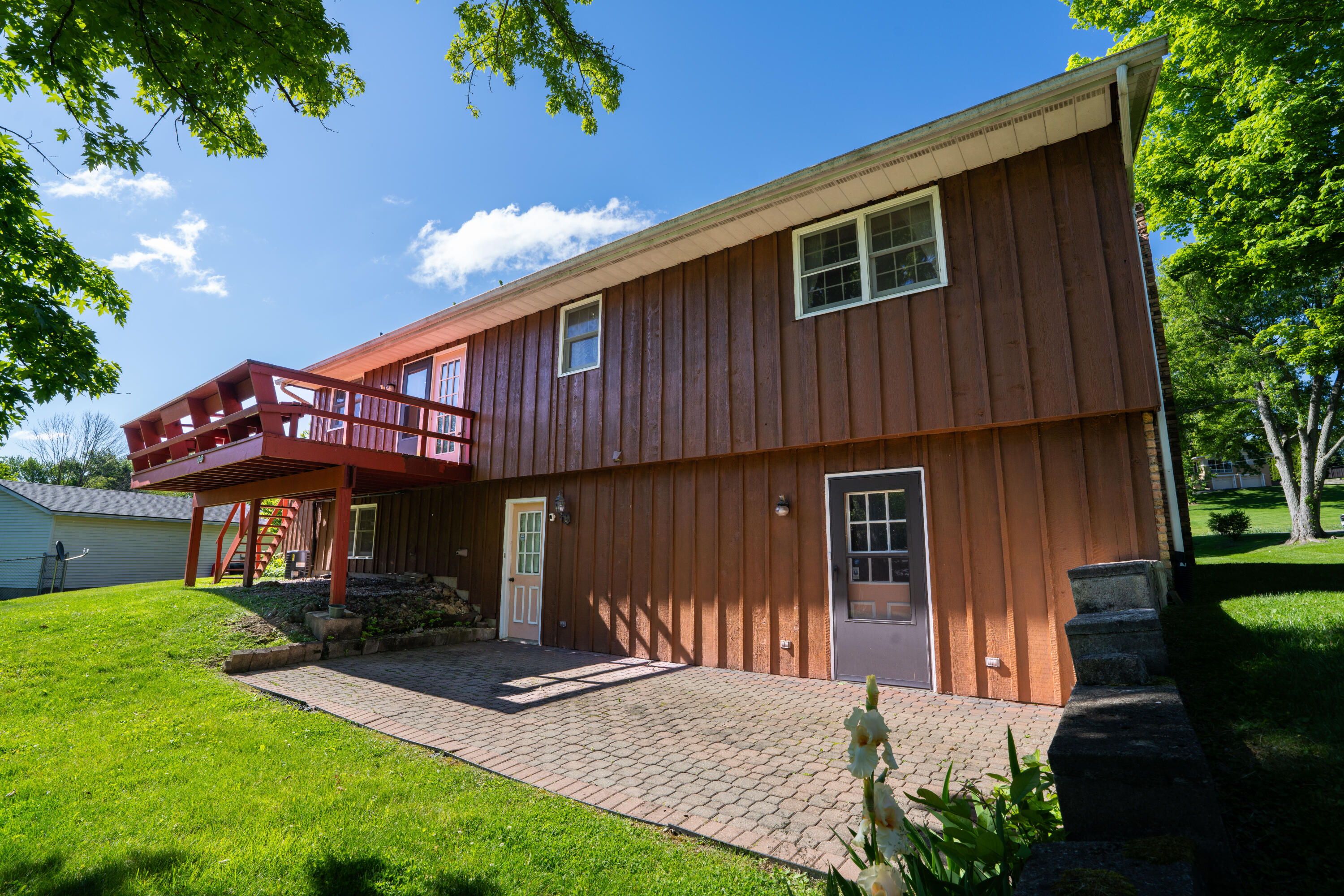 657 White Oak Drive, Springfield, Ohio 45504