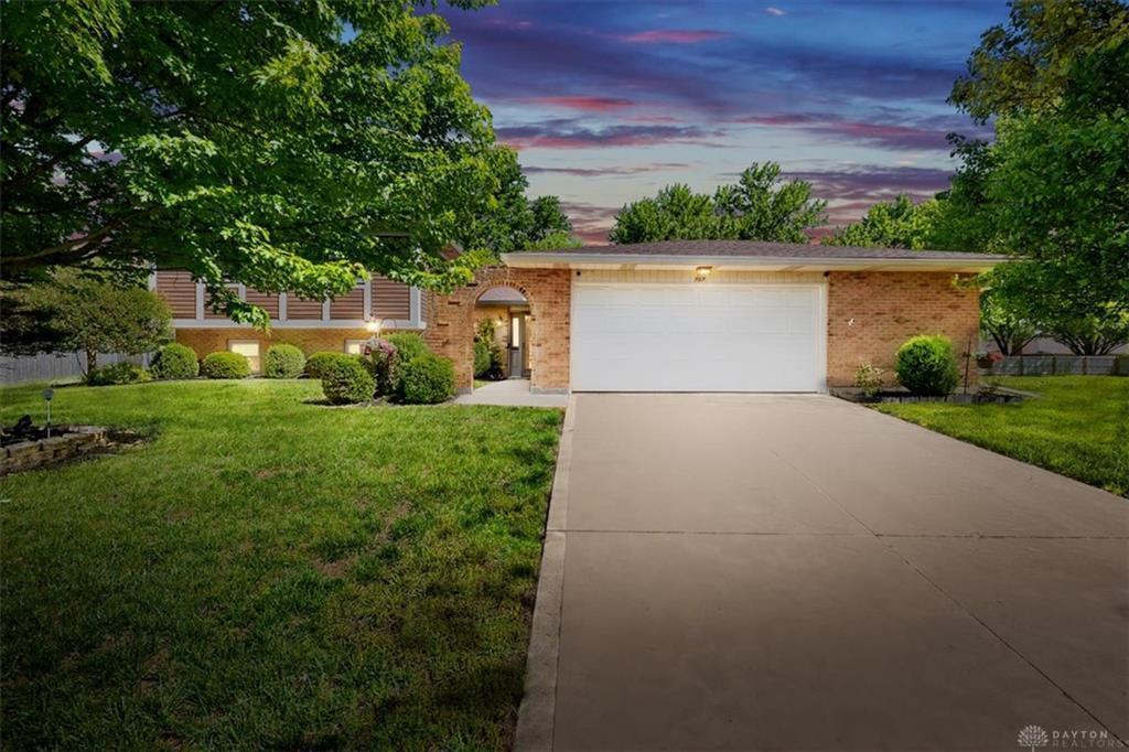 707 Clear Brooke Court, Vandalia, Ohio 45377
