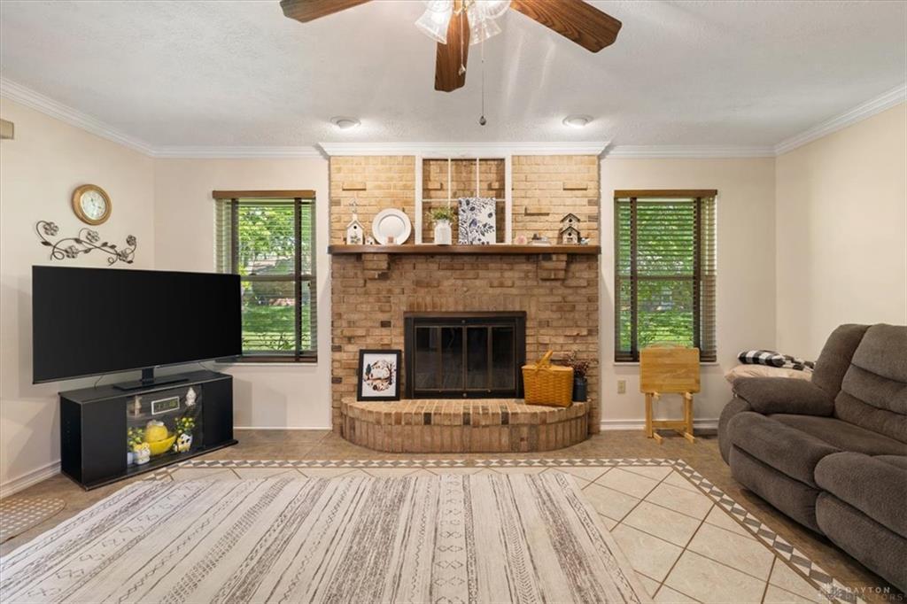 707 Clear Brooke Court, Vandalia, Ohio 45377