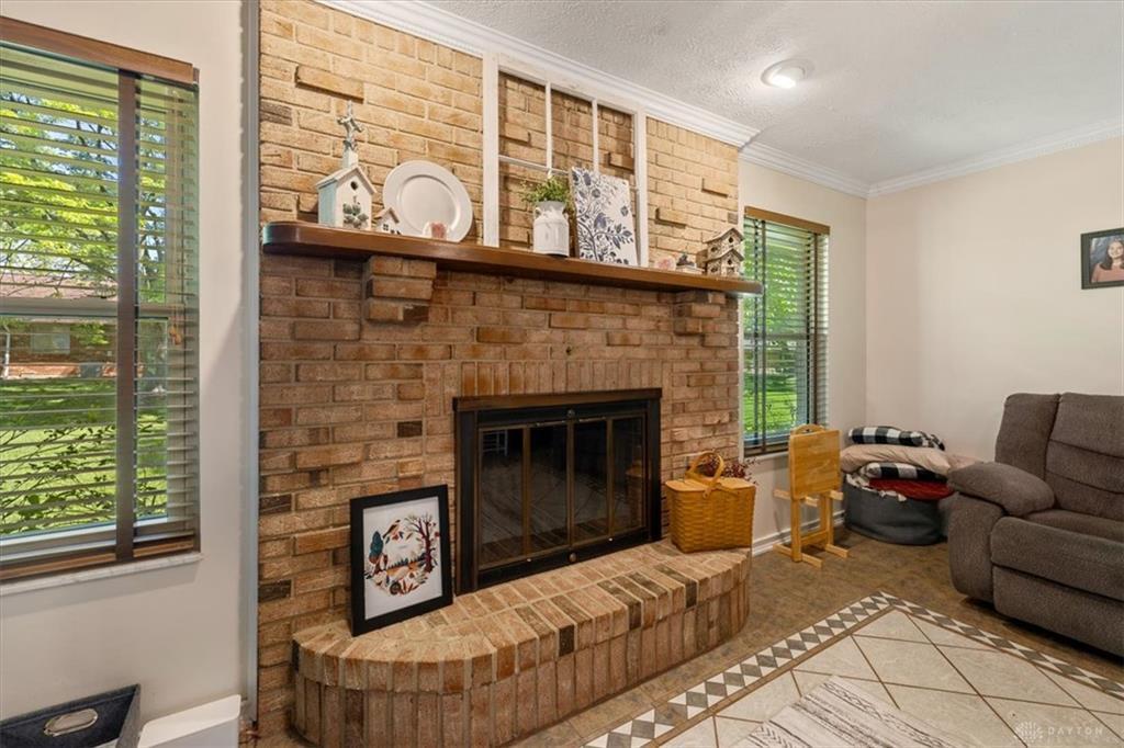 707 Clear Brooke Court, Vandalia, Ohio 45377
