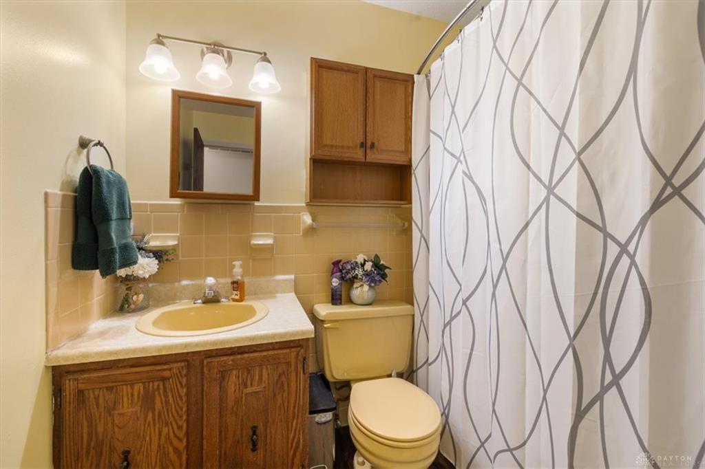 707 Clear Brooke Court, Vandalia, Ohio 45377