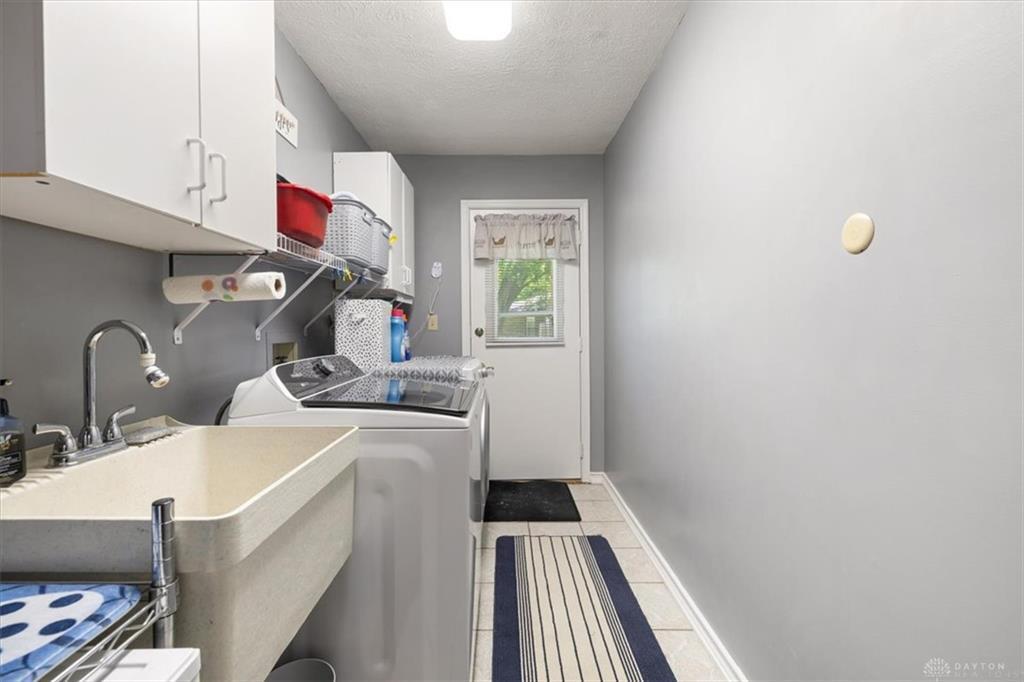 707 Clear Brooke Court, Vandalia, Ohio 45377