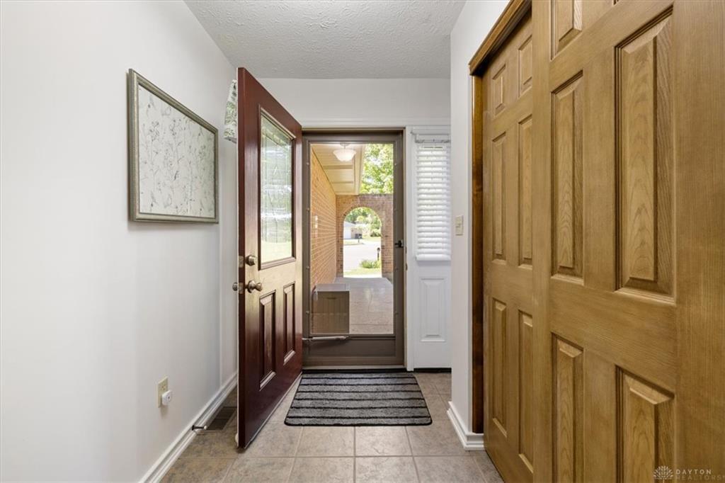 707 Clear Brooke Court, Vandalia, Ohio 45377