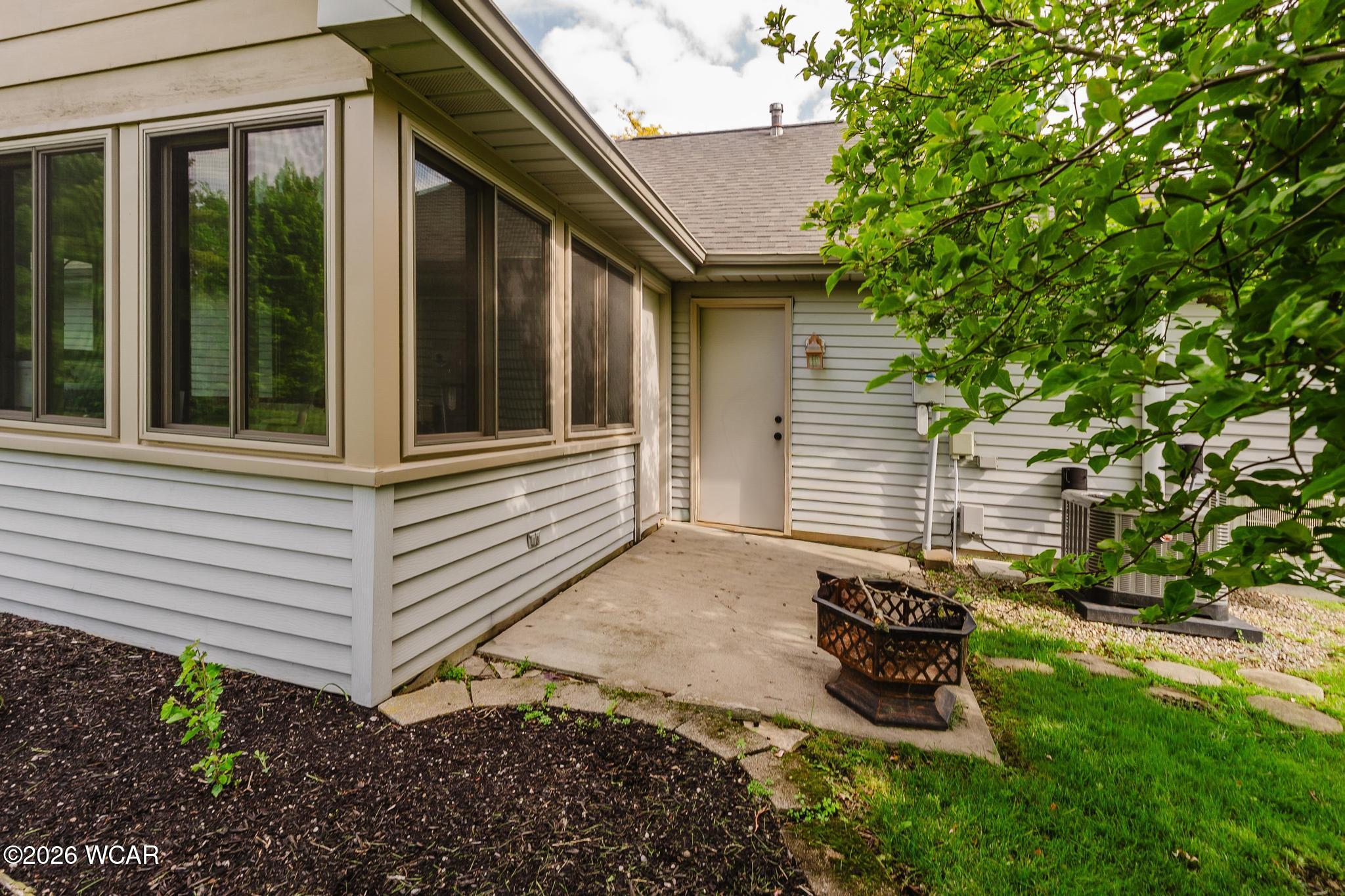 89 Riley Creek Court, Bluffton, Ohio