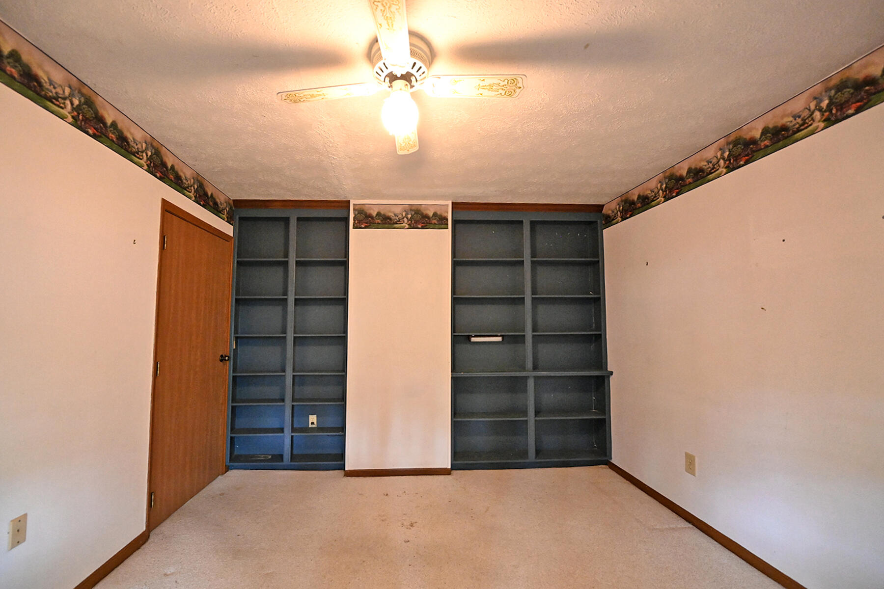 425 Richard, Tipp City, Ohio 45371