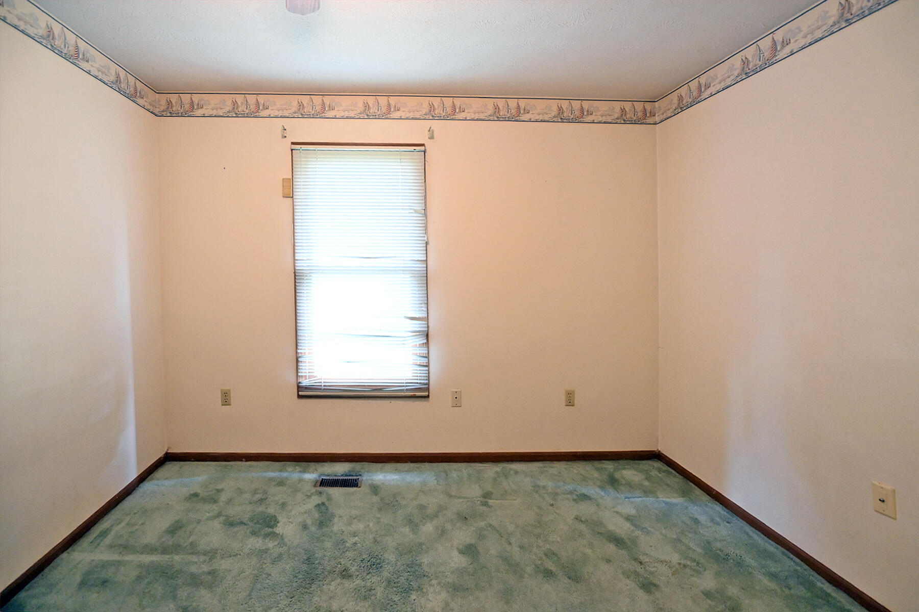 425 Richard, Tipp City, Ohio 45371