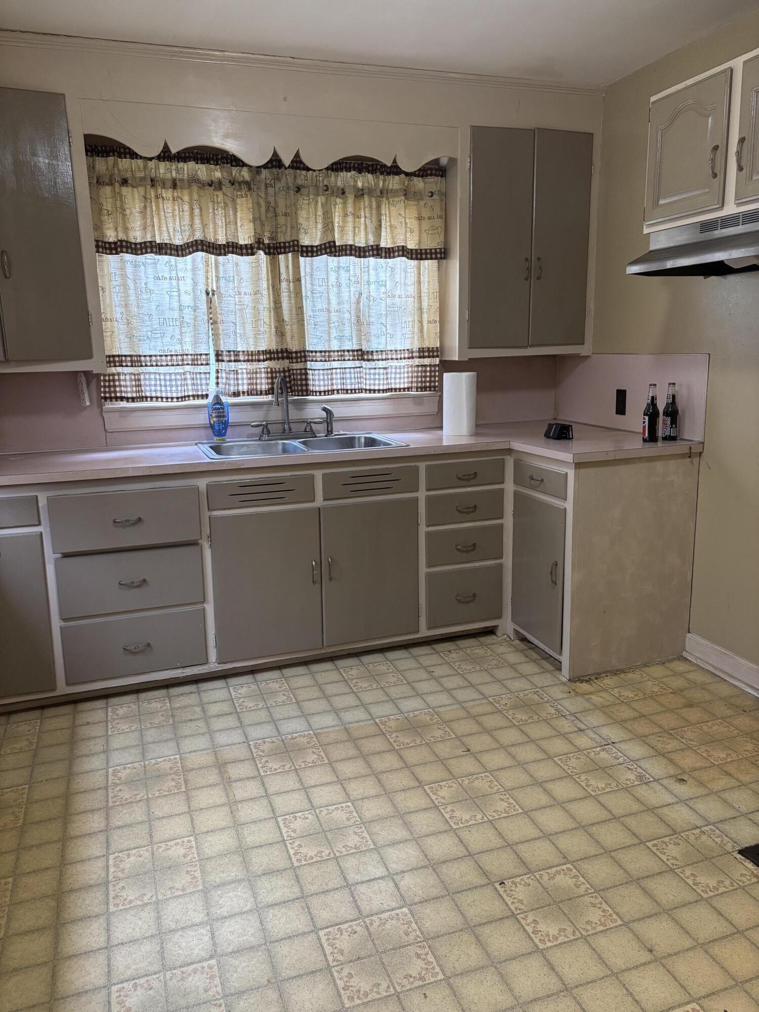 236 Espy Street, Kenton, Ohio 43326