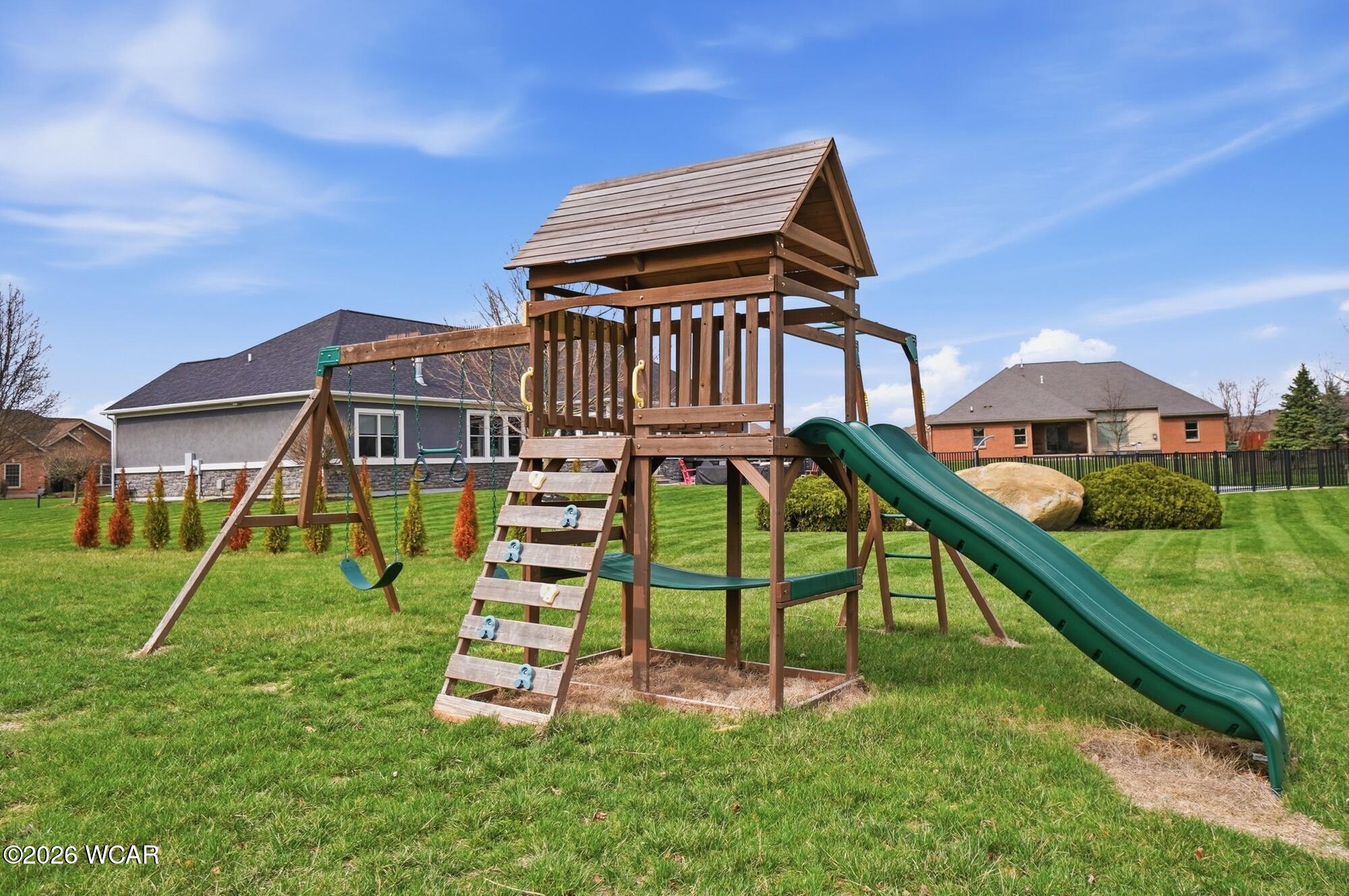 690 Rosecrest Drive, Troy, Ohio