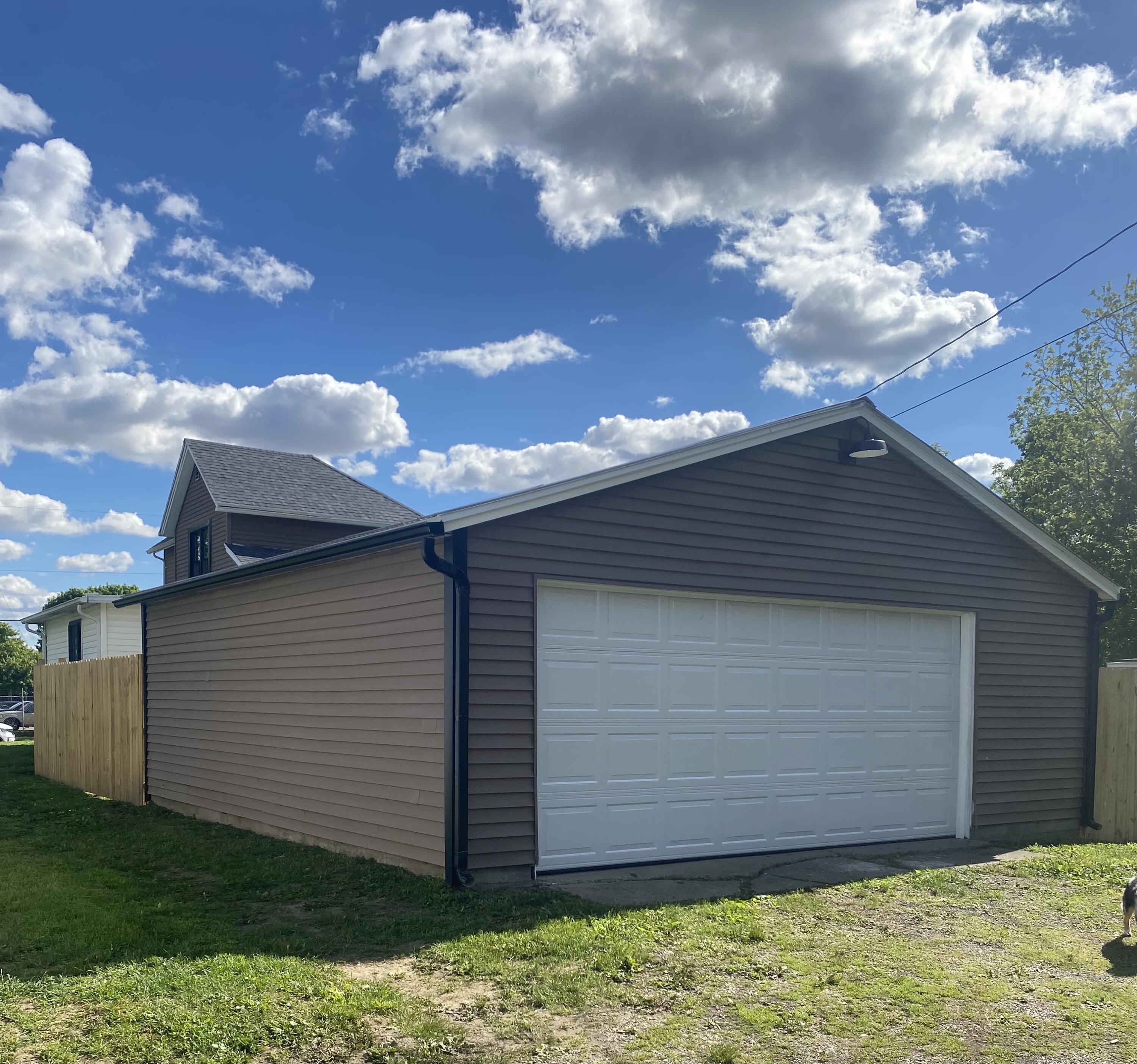 1400 Innisfallen Avenue, Springfield, Ohio 45506