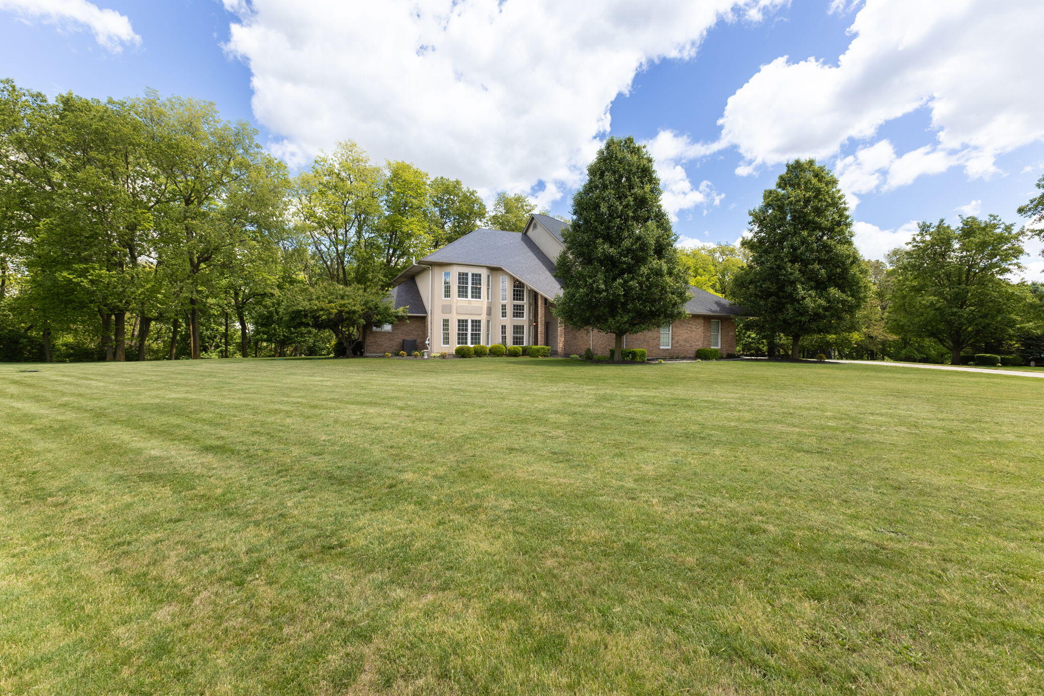 5559 Clover Leaf Drive, Greenville, Ohio 45331