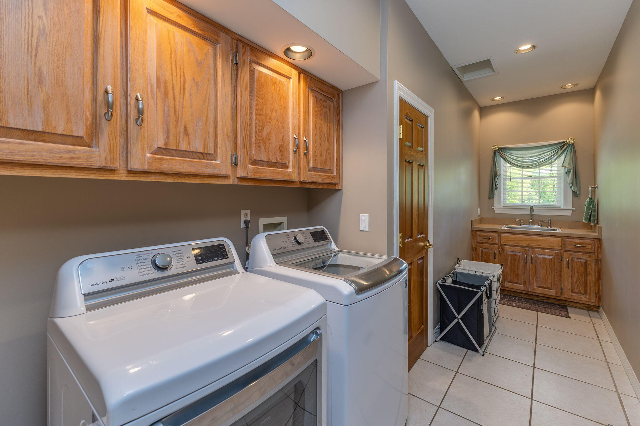 5559 Clover Leaf Drive, Greenville, Ohio 45331